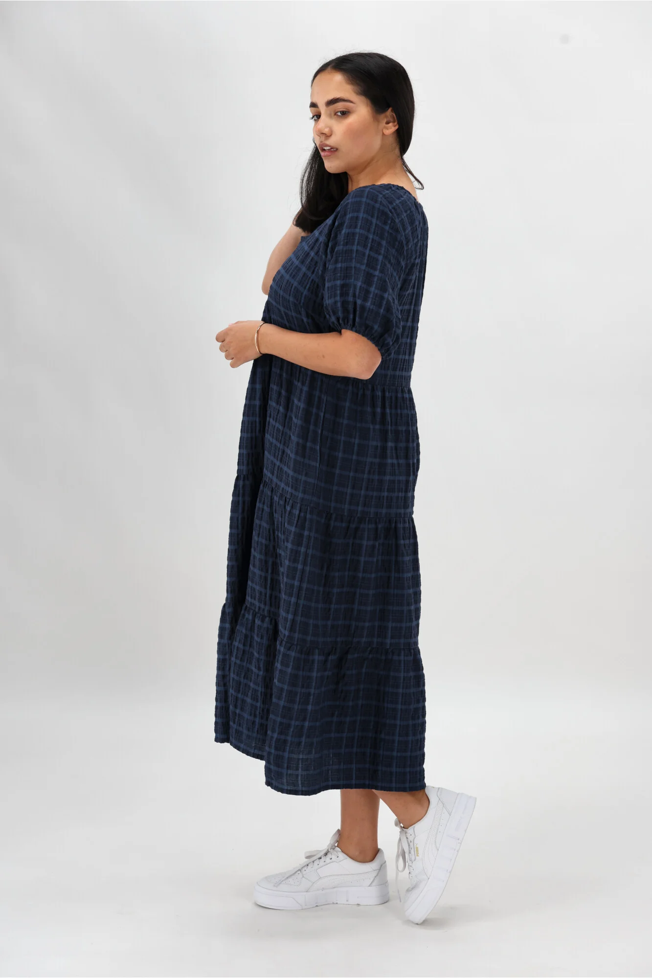 Shine On Label Odessa Tiered Midi Dress Dark Blue - Image 6