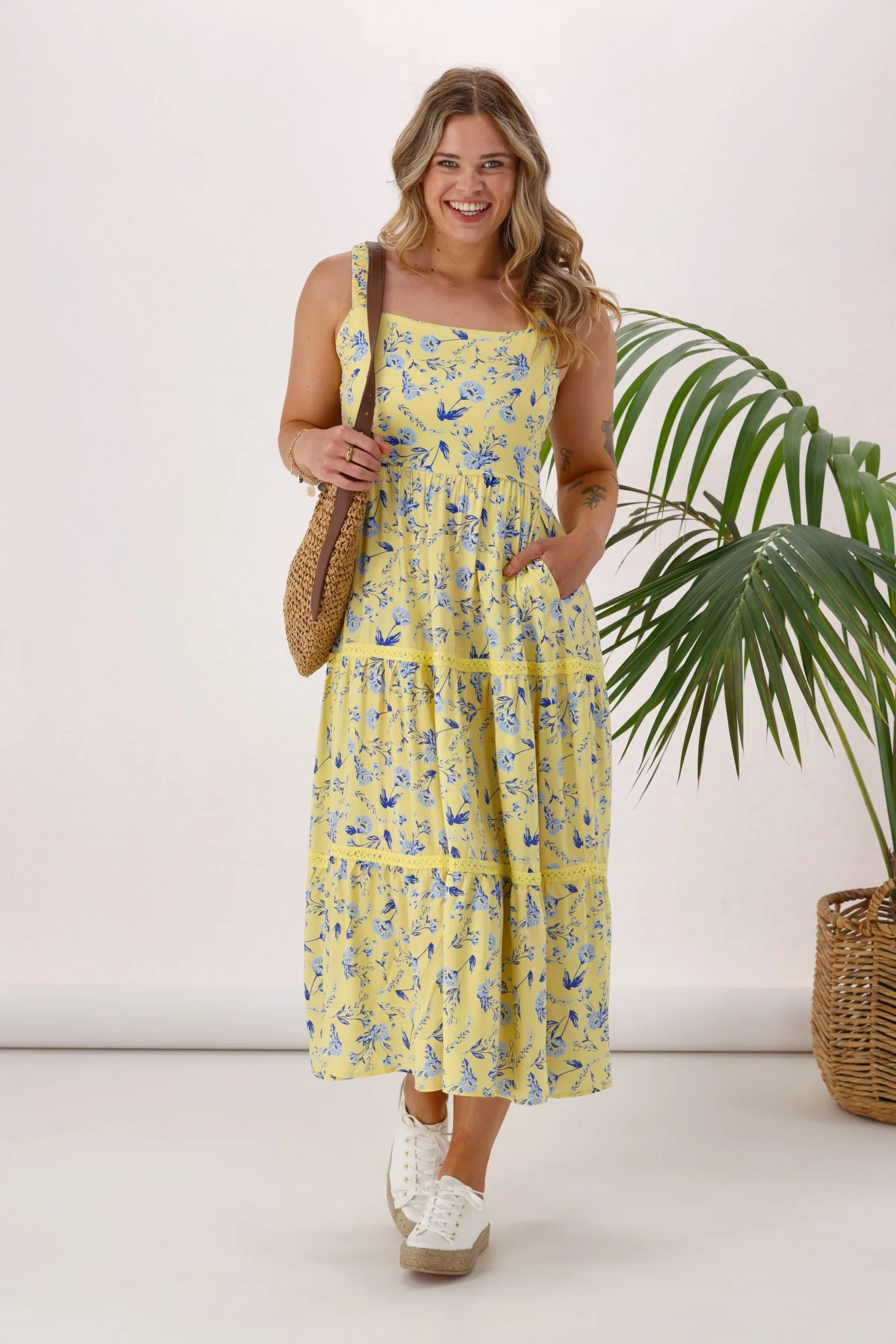 Shine On Label Orriella Dress Yellow Blue Floral - Image 3