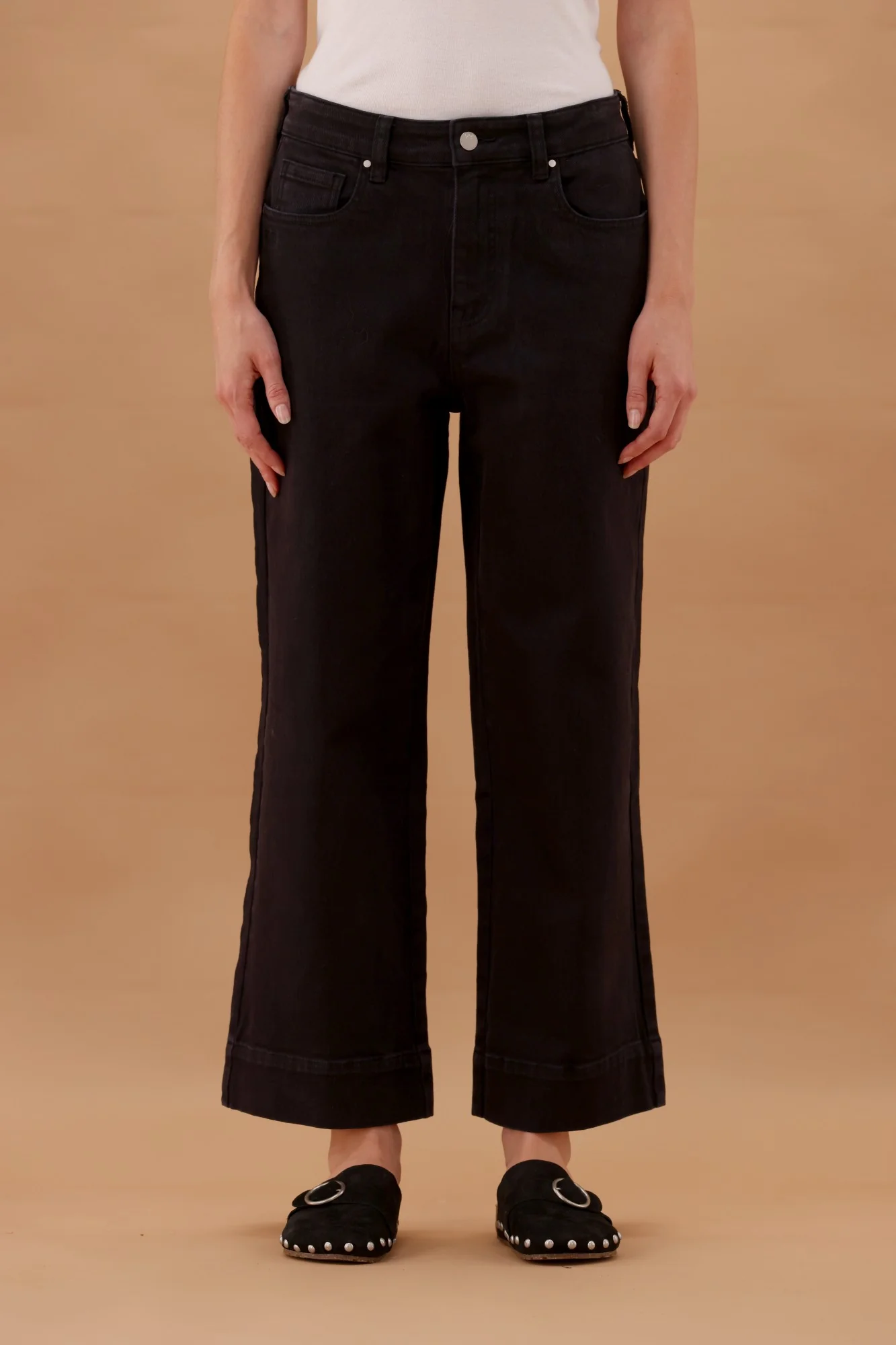 Shine On Label Owen Wide Leg Cropped Jean Black - Image 6
