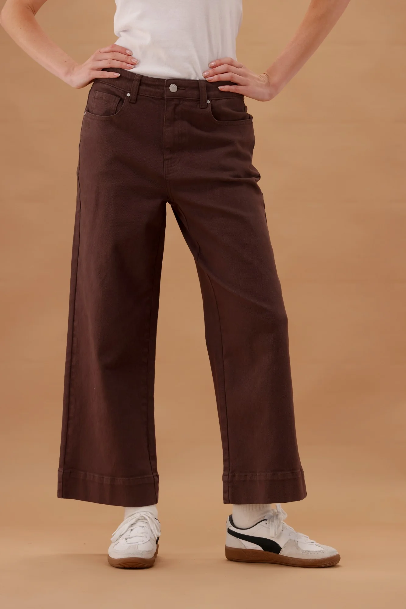 Shine On Label Owen Wide Leg Cropped Jeans Cocoa