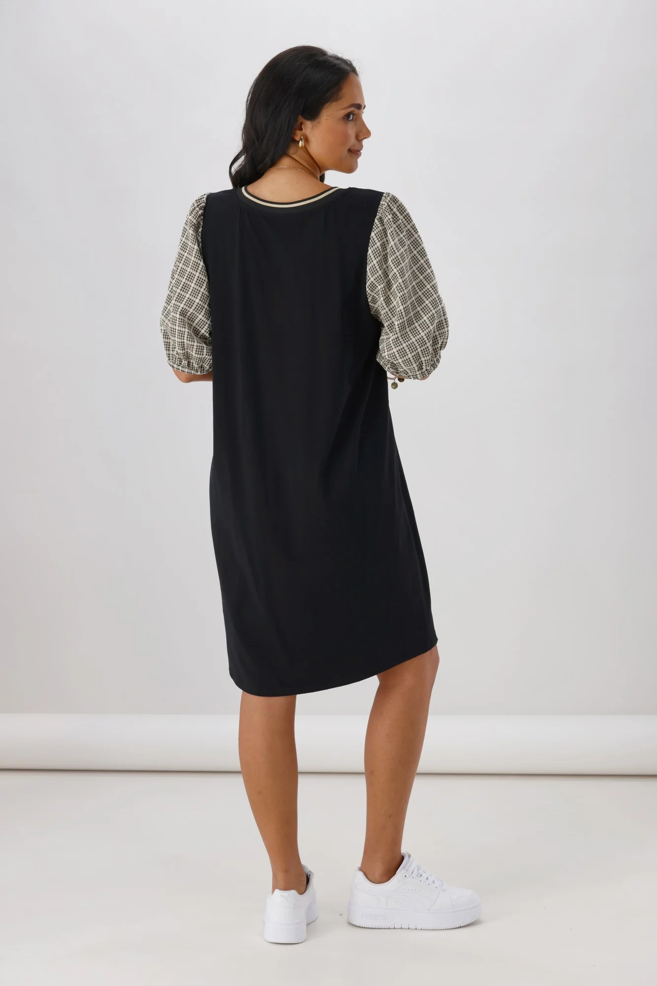 Shine On Label Quincy Knit Dress Black With Black Natural Check - Image 8