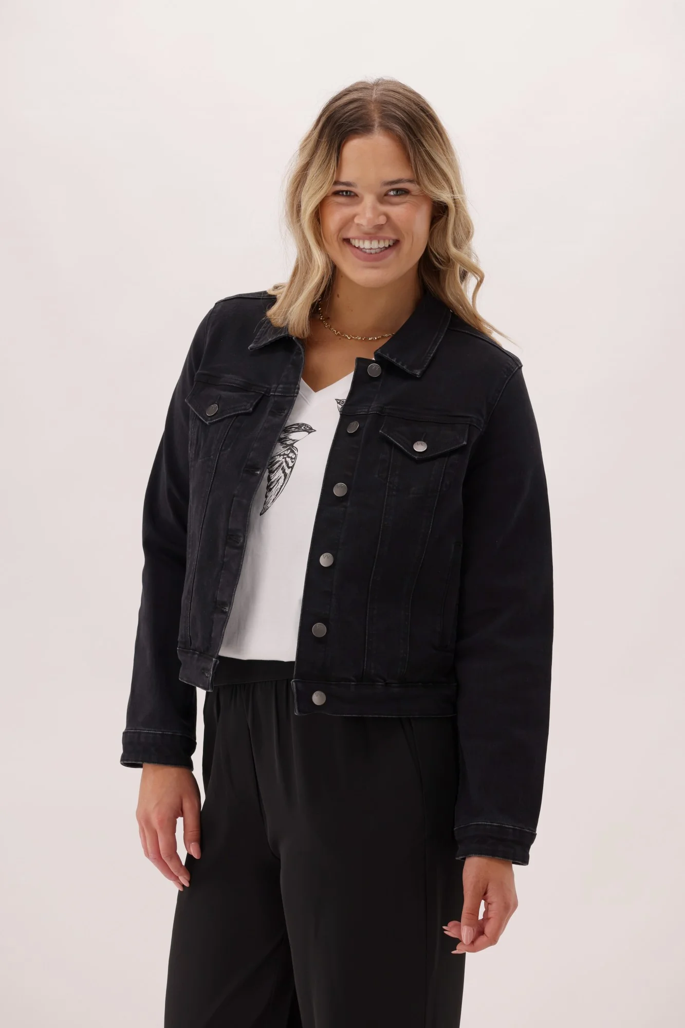 Shine On Label Quinn Stretch Denim Jacket Black - Image 2