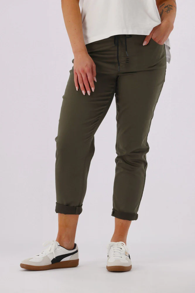 Shine On Label Raglan Jogger Khaki - Image 4