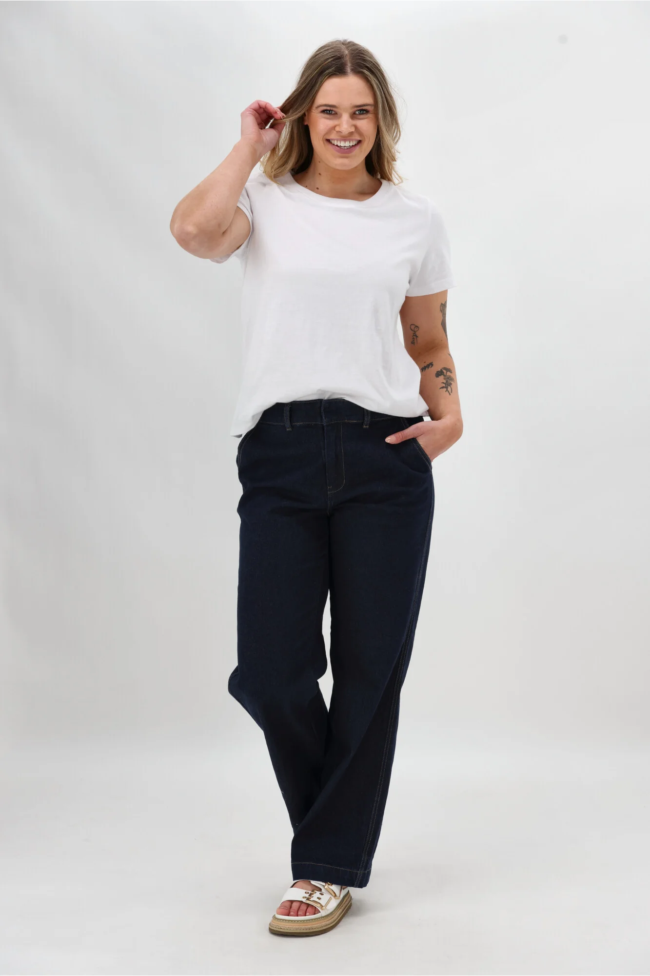 Shine On Label Reign Denim Wide Leg Trouser Dark Indigo - Image 7