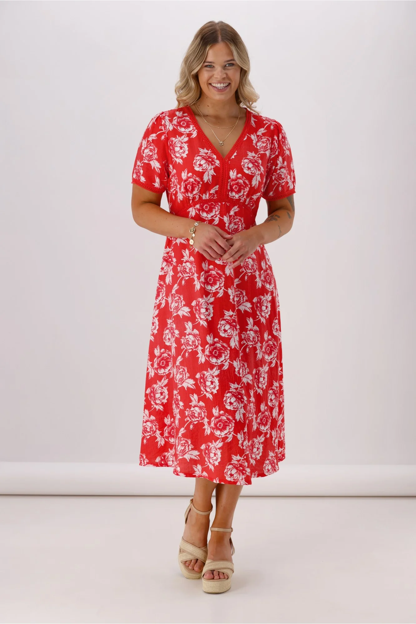 Shine On Label Rheo Empire Line Dress Coral Floral - Image 3