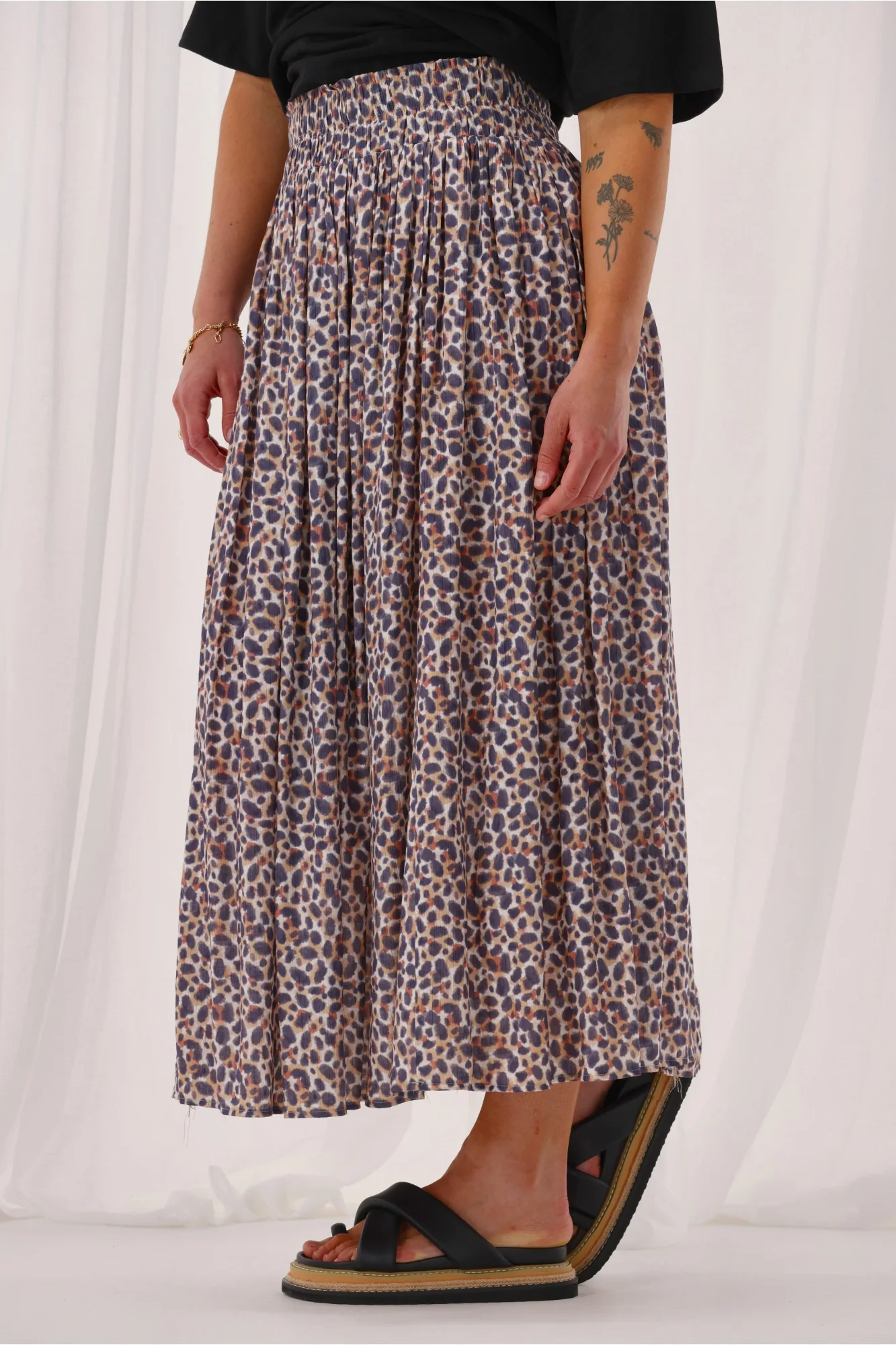 Shine On Label Sangali Maxi Skirt Animal Print - Image 4