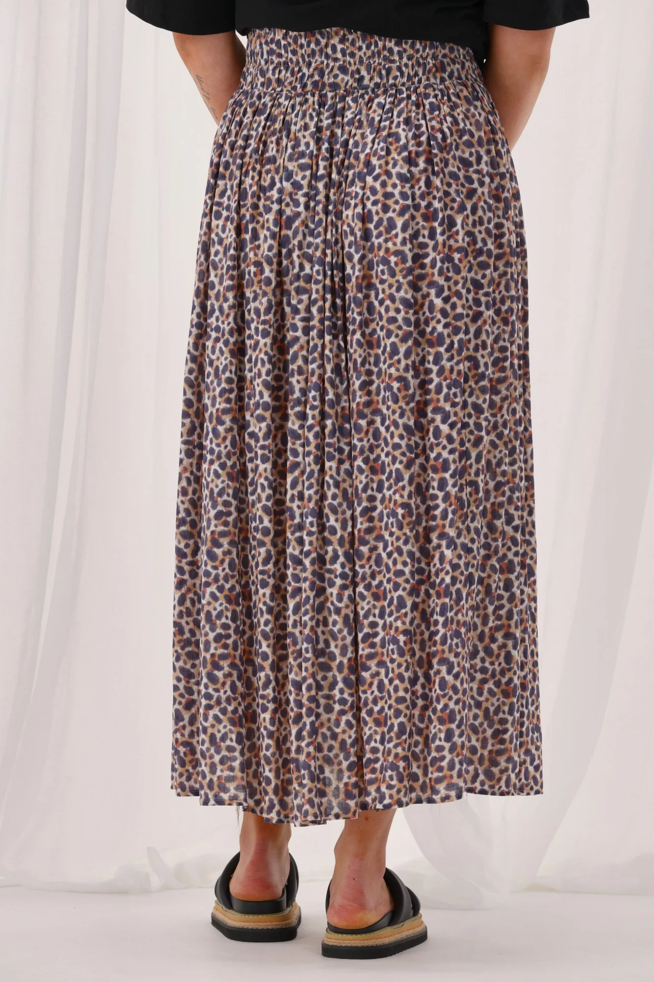 Shine On Label Sangali Maxi Skirt Animal Print - Image 6