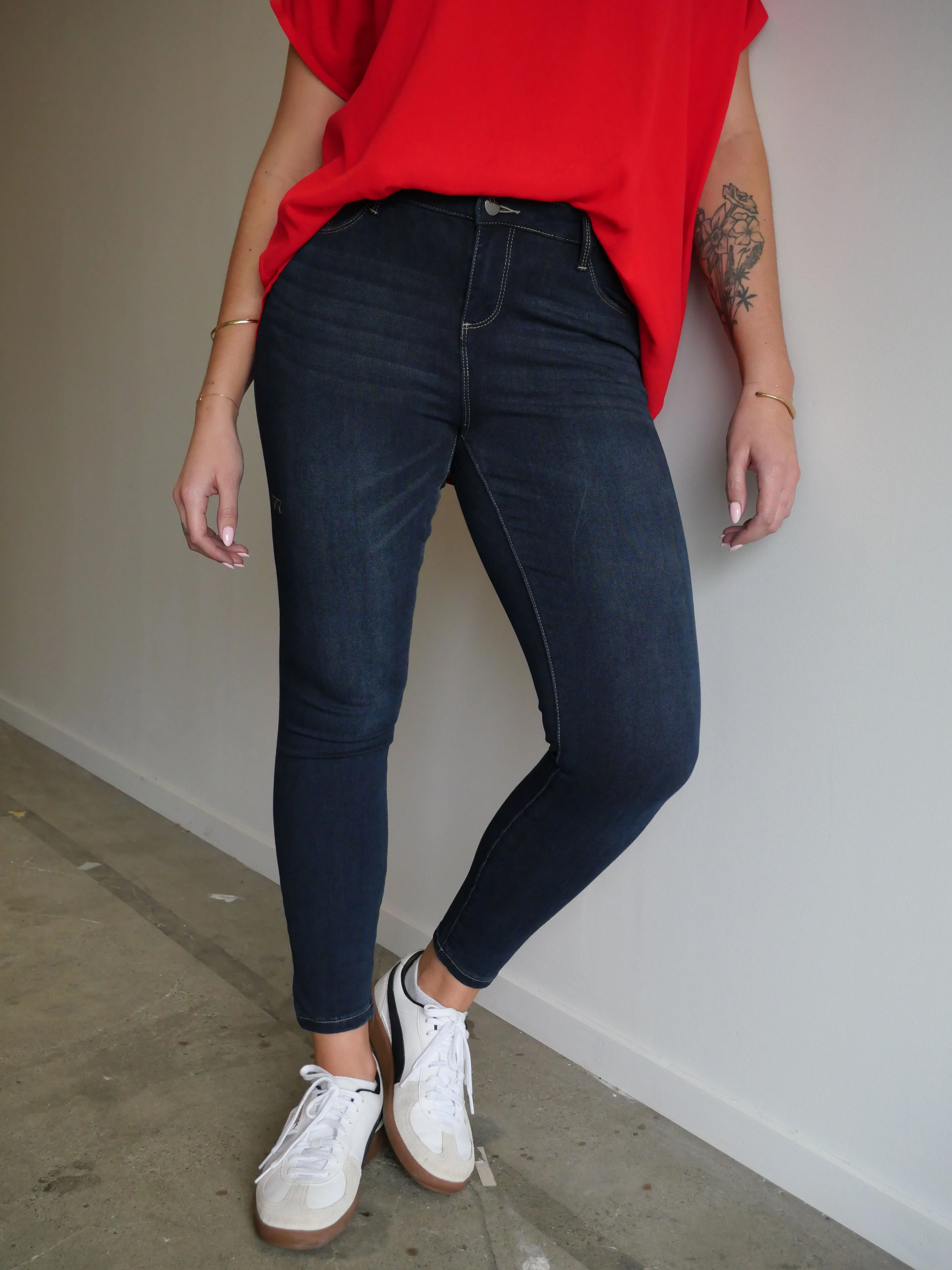 Shine On Label Sculpt Denim Cropped Jean Super Dark Indigo - Image 6