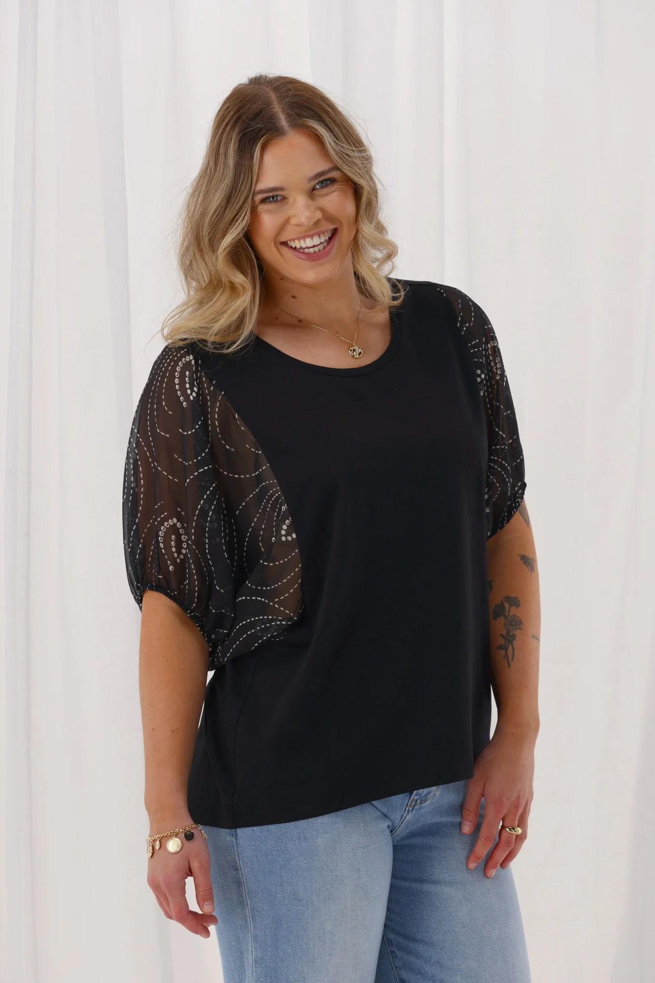 Shine On Label Selma Woven Sleeve Top Black Spiral Geo Print - Image 2