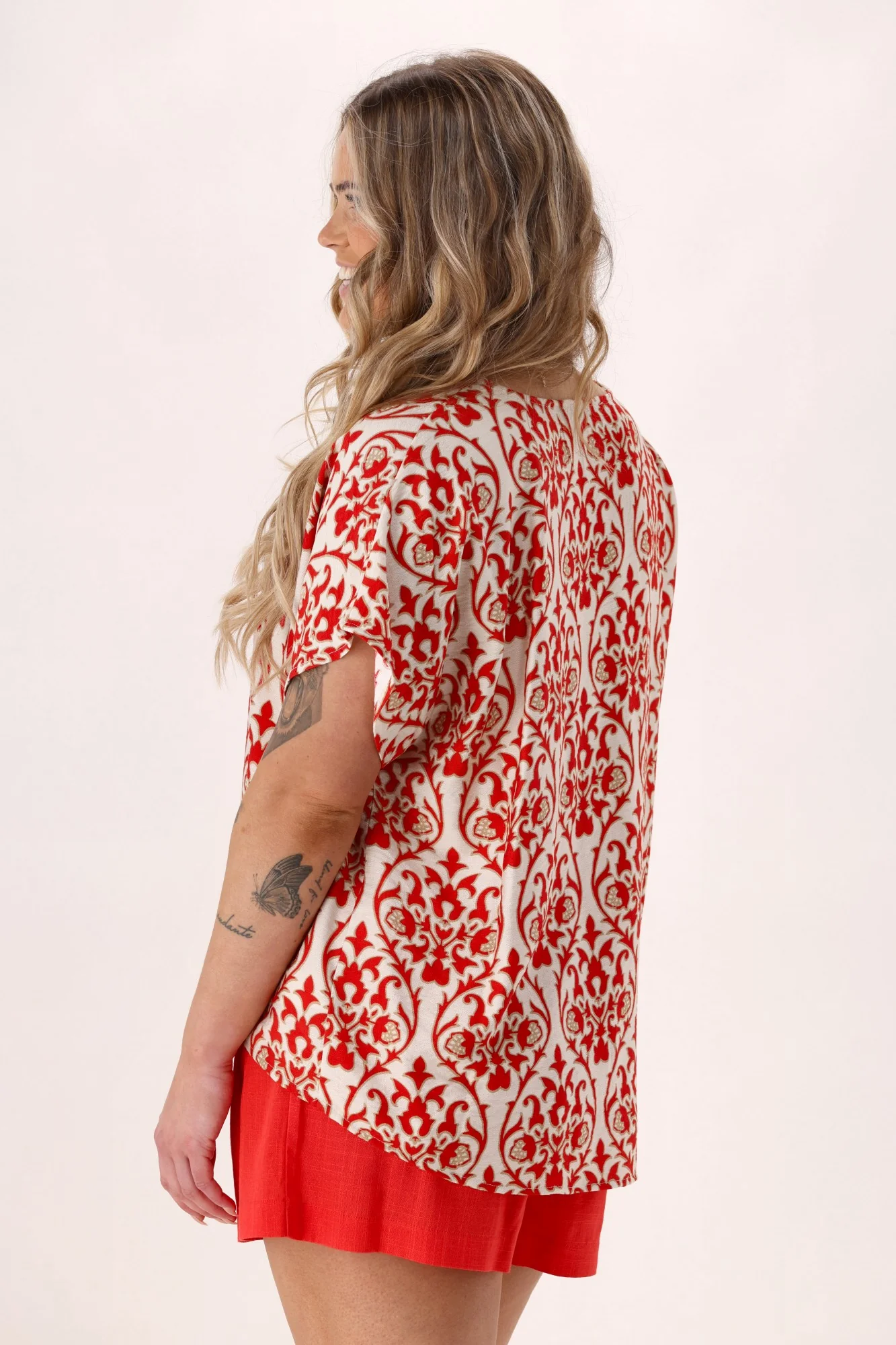 Shine On Label Shelley Top White Red Print - Image 8