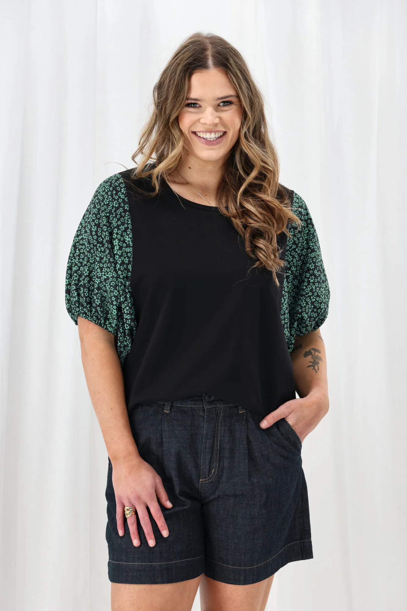 Shine On Label Sheyena Woven Sleeve Top Black w Green Floral - Image 2