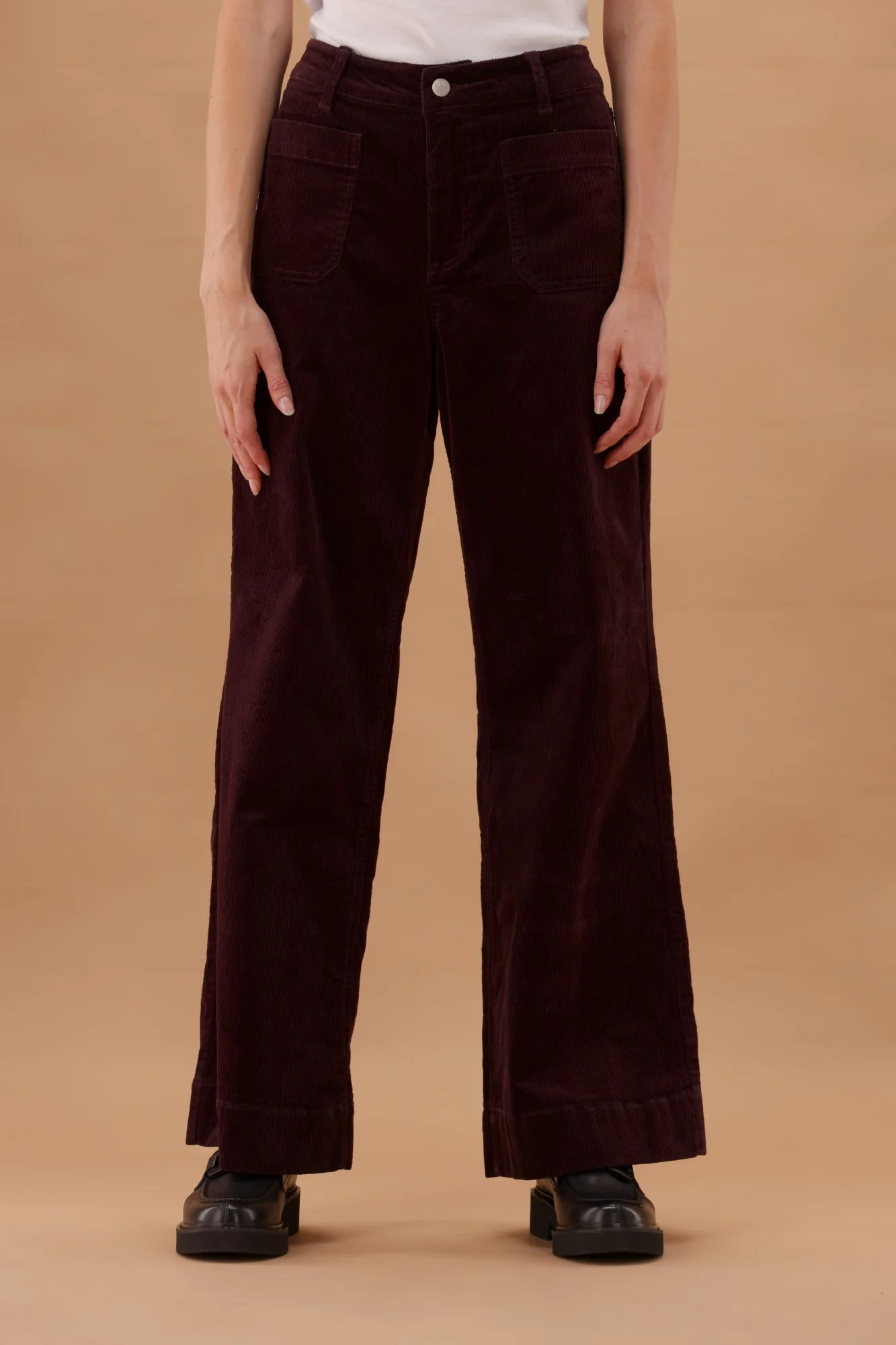Shine On Label Sloan Corduroy Patch Pocket Jean Berry - Image 2