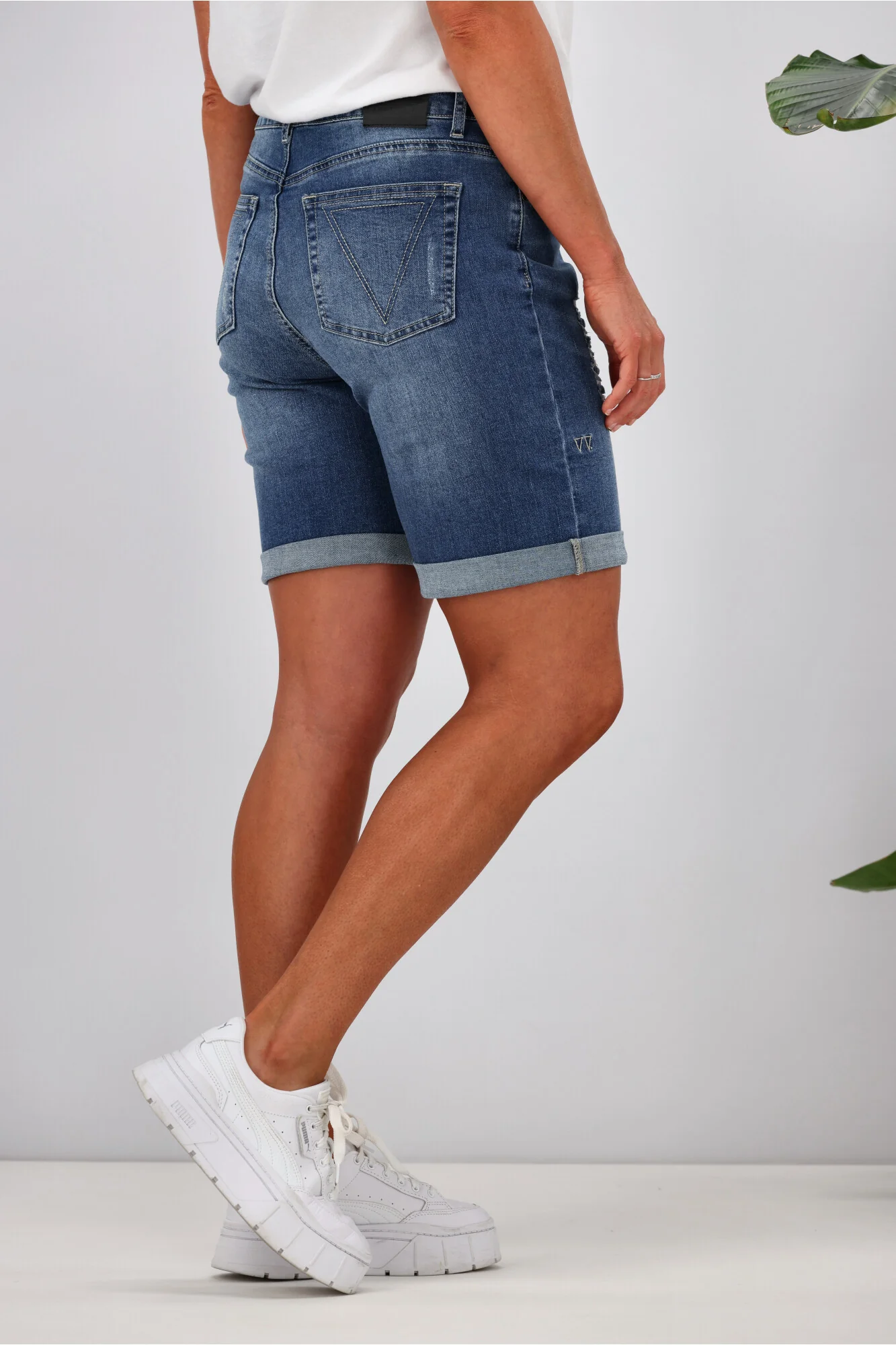 Shine On Label Boyfriend Shorts Indigo Blue - Image 8