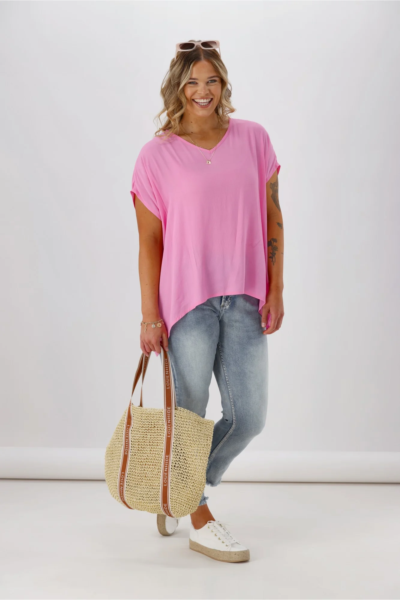 Shine On Label Summer Essential Drape V Neck Top Pale Pink
