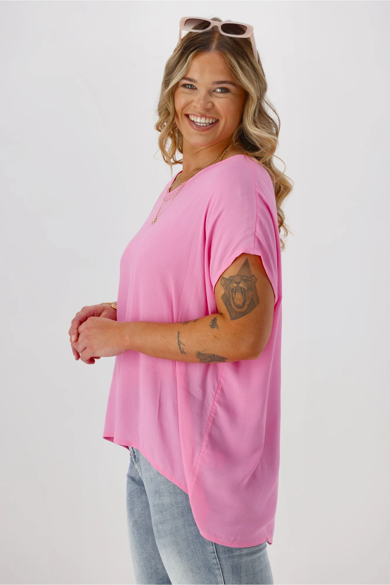 Shine On Label Summer Essential Drape V Neck Top Pale Pink - Image 5
