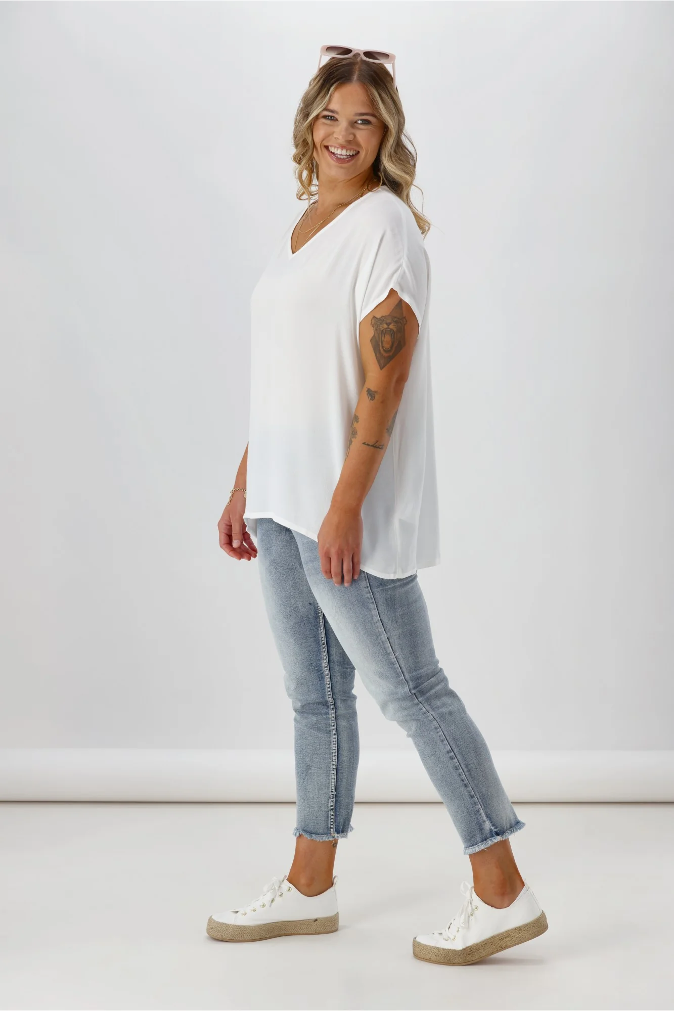 Shine On Label Summer Essential Drape V Neck Top White - Image 6
