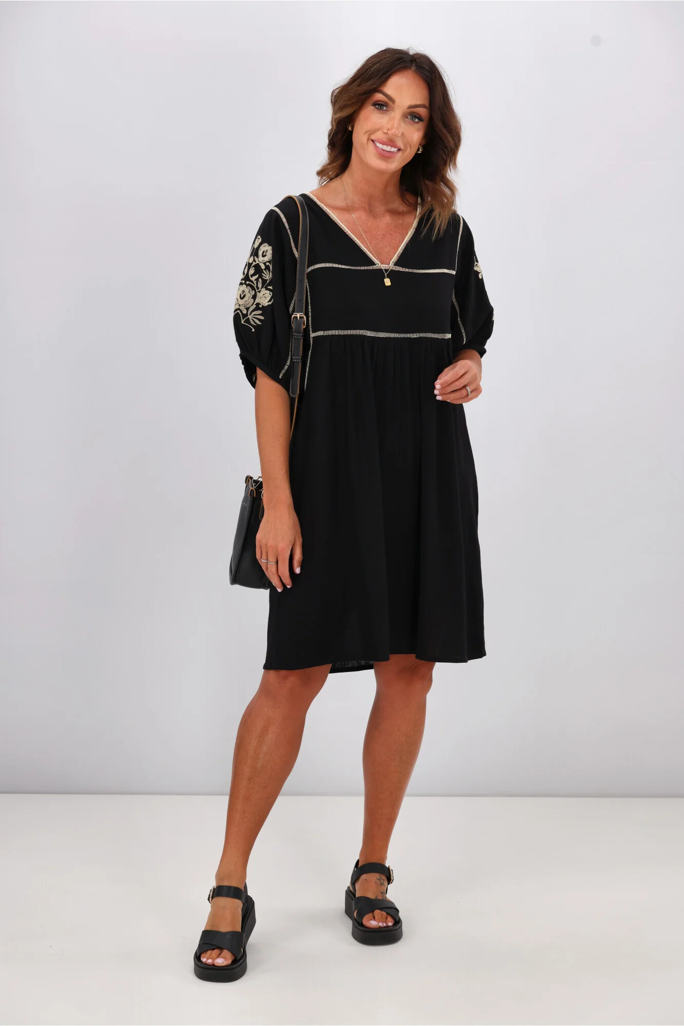 Shine On Label Talullah Dress Black Natural - Image 4