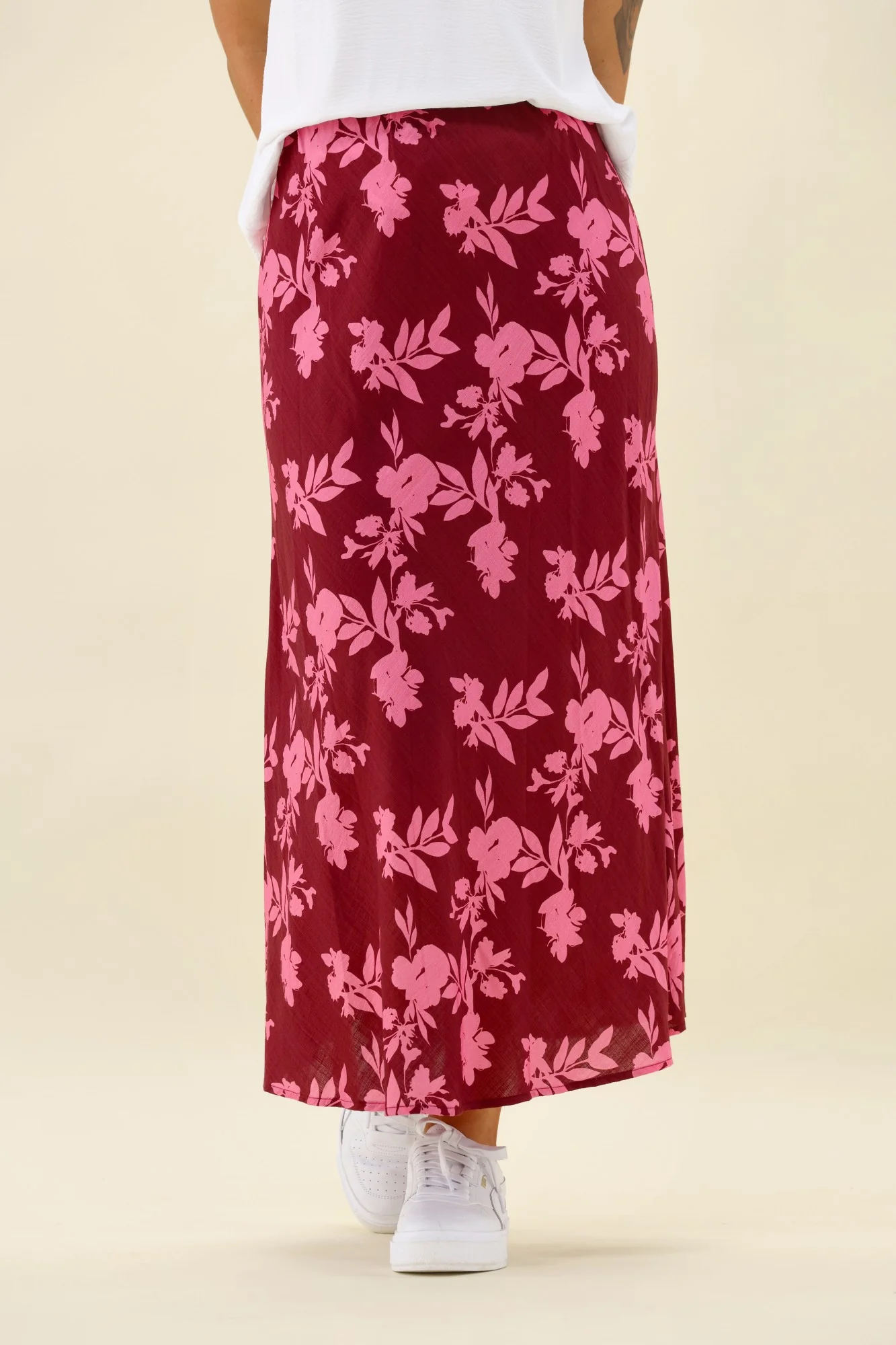 Shine On Label Venetia Bias Skirt Wine Pink Floral - Image 2