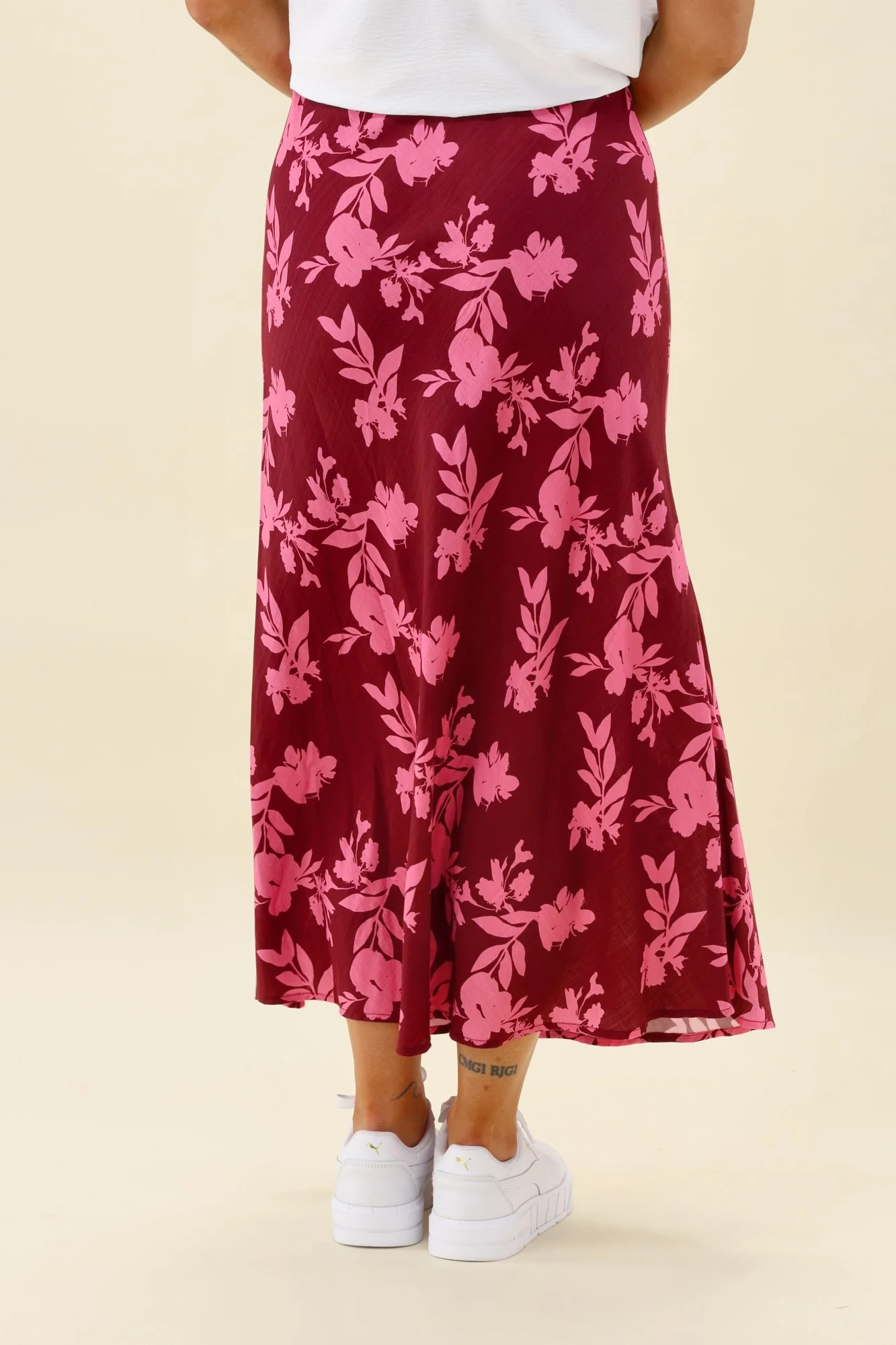Shine On Label Venetia Bias Skirt Wine Pink Floral - Image 6