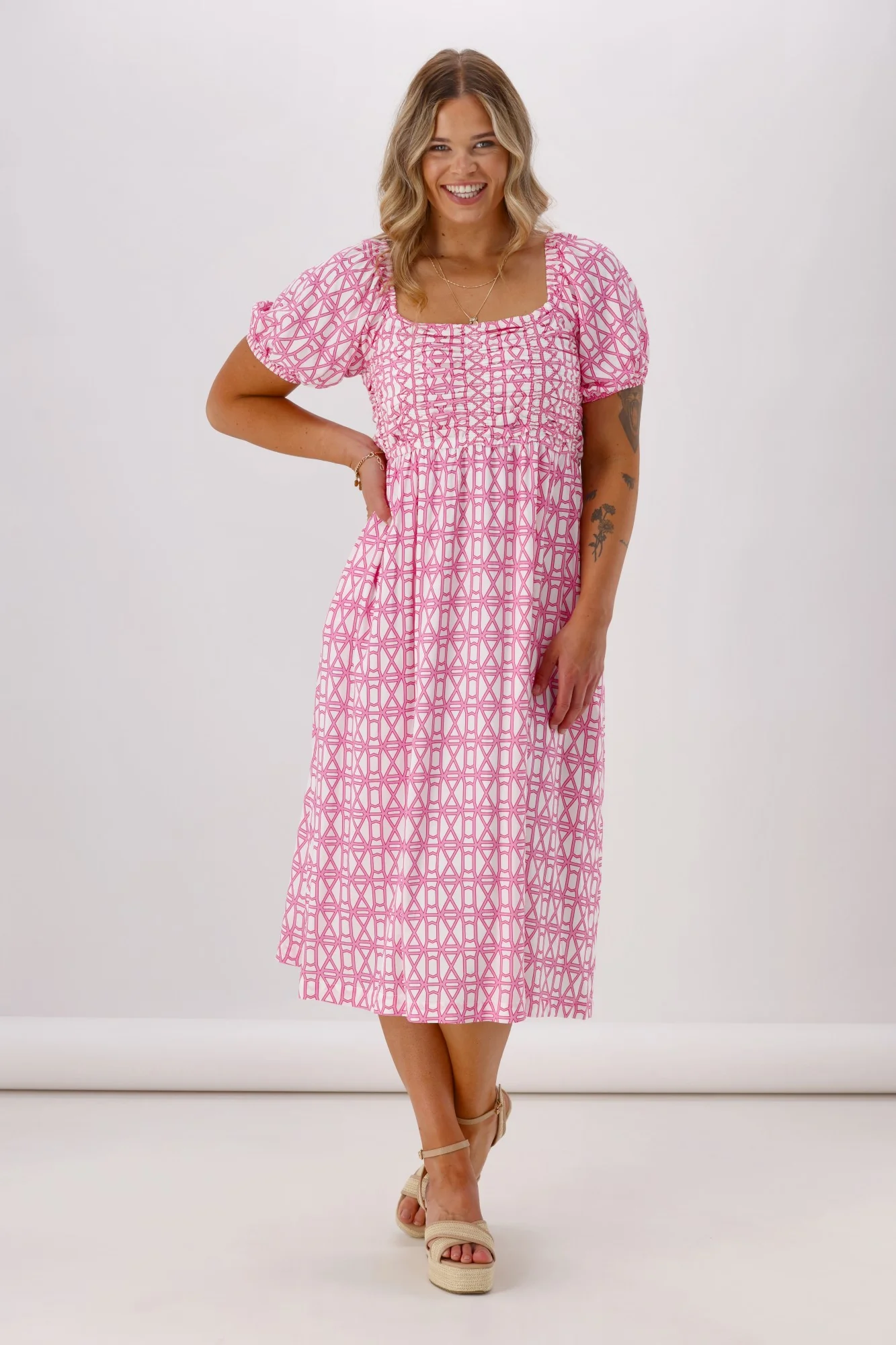 Shine On Label Yumi Dress Pink White Geo