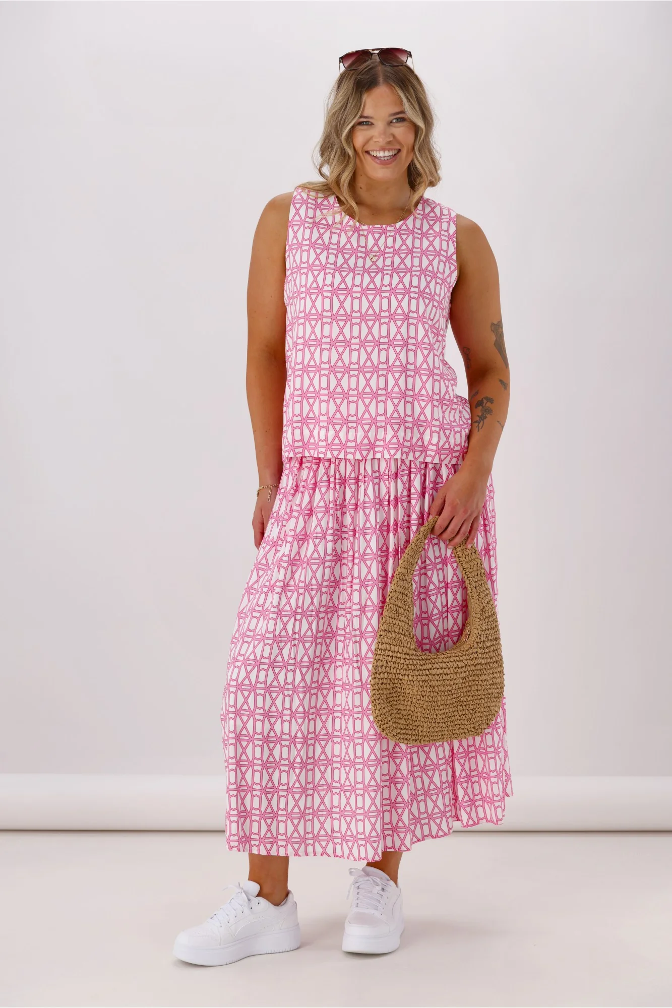 Shine On Label Yumi Skirt Pink White Geo - Image 6