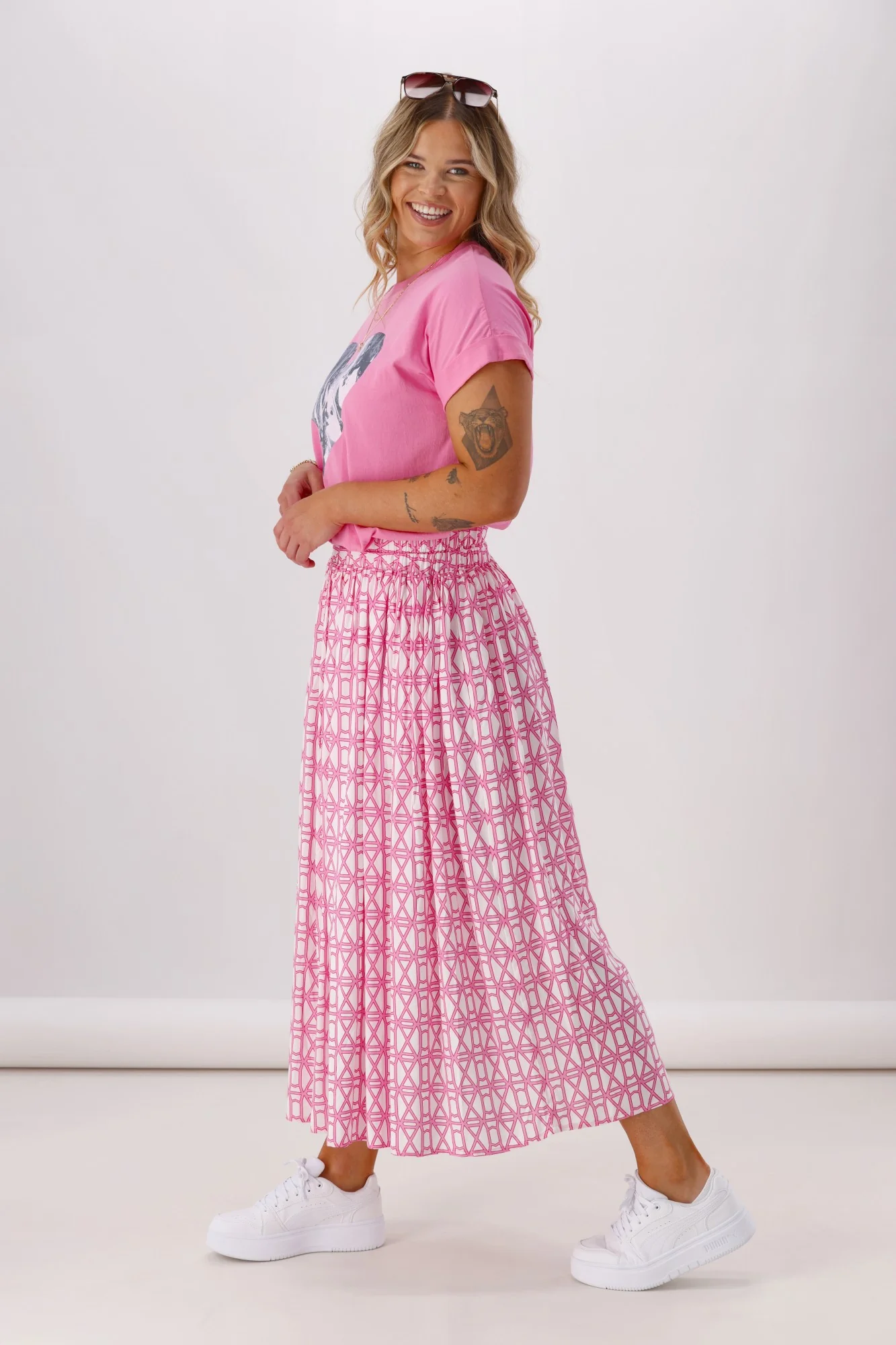 Shine On Label Yumi Skirt Pink White Geo - Image 7