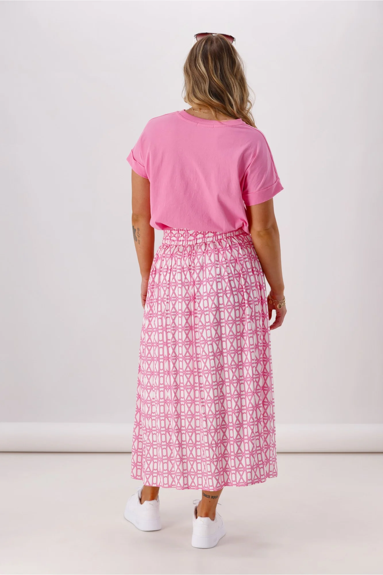 Shine On Label Yumi Skirt Pink White Geo - Image 8