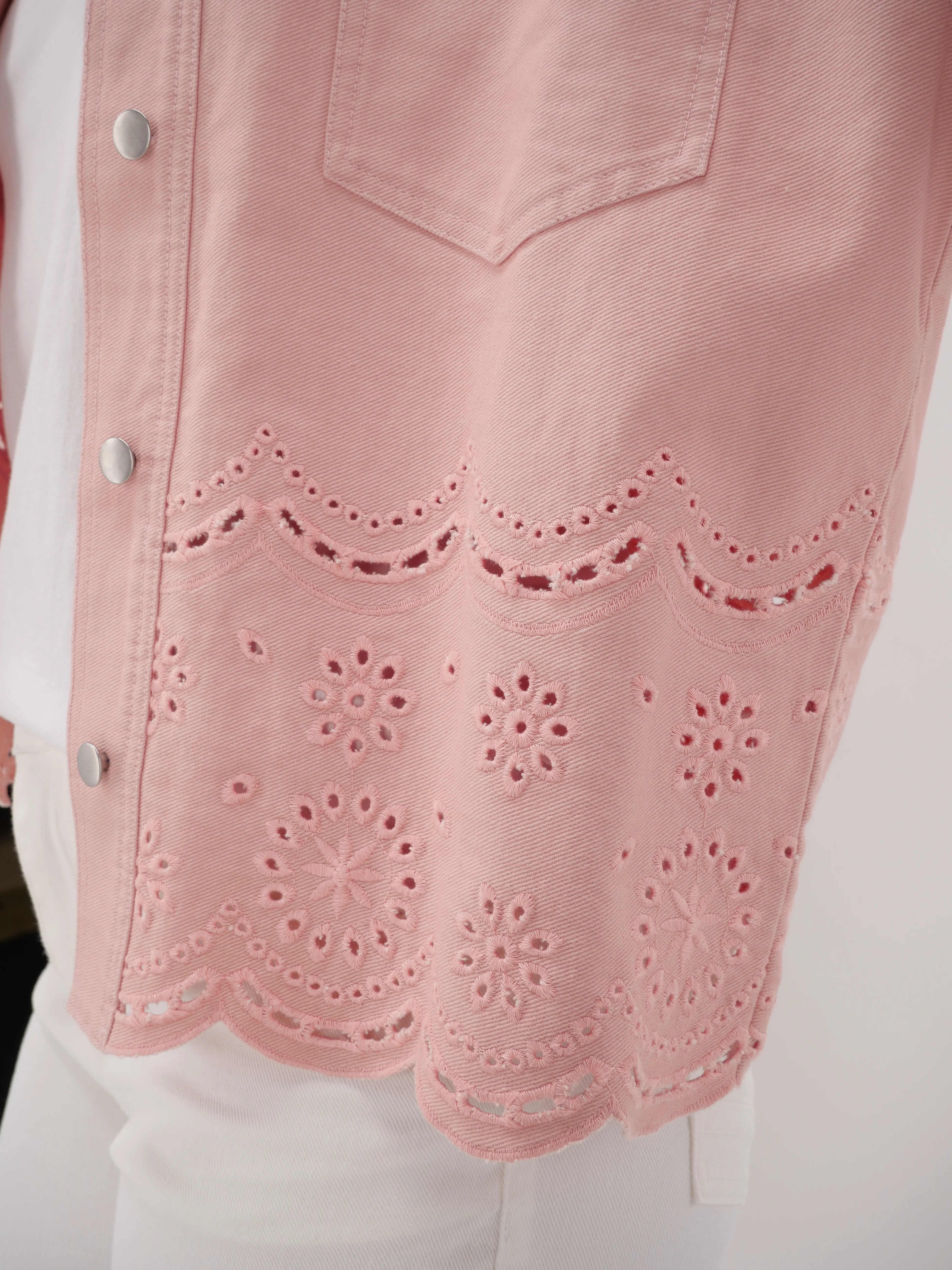 Shine On Label Zariyah Embroidered Shacket Pink - Image 11
