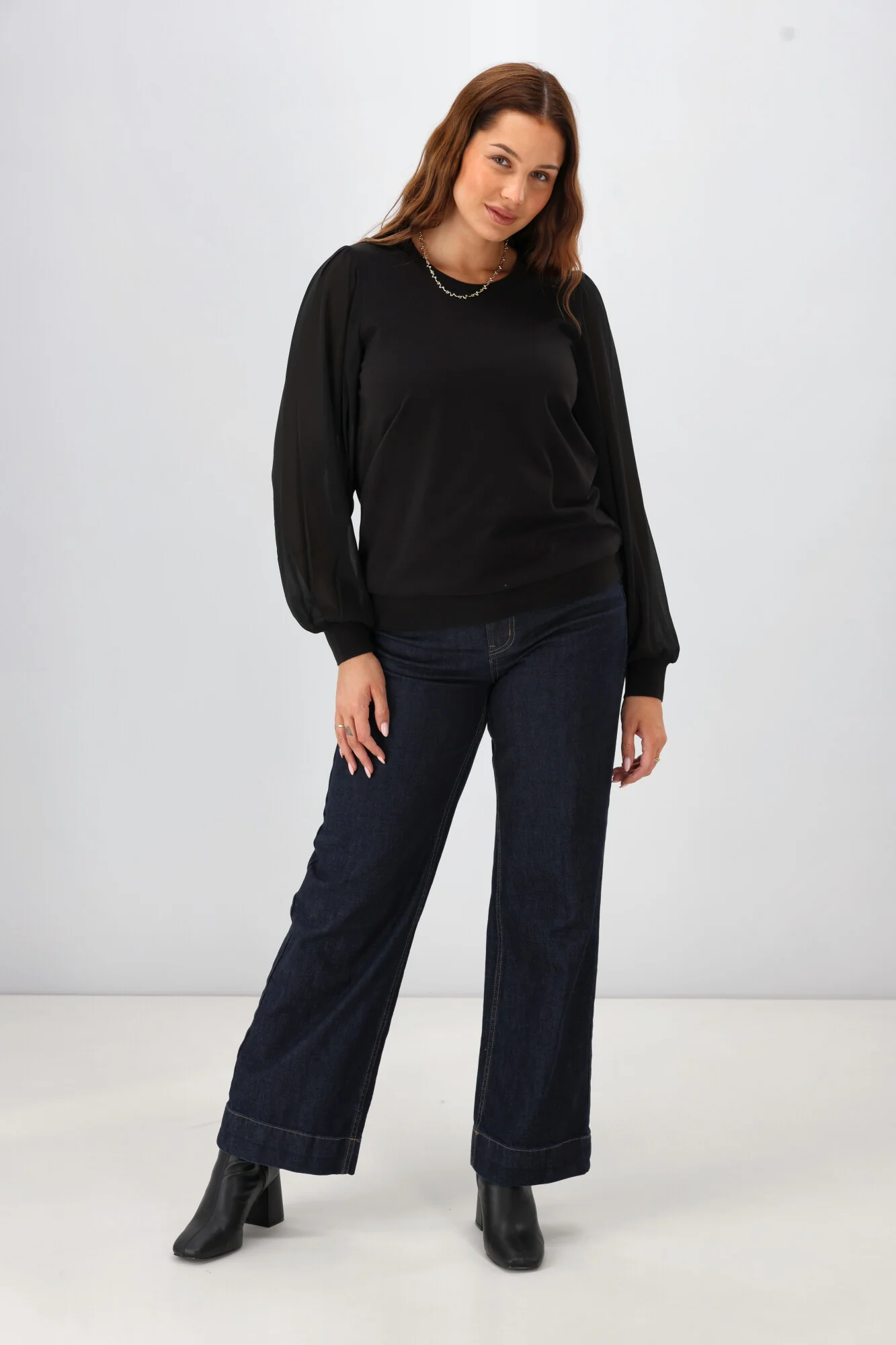 Shine On Label Zenova Top Black - Image 6