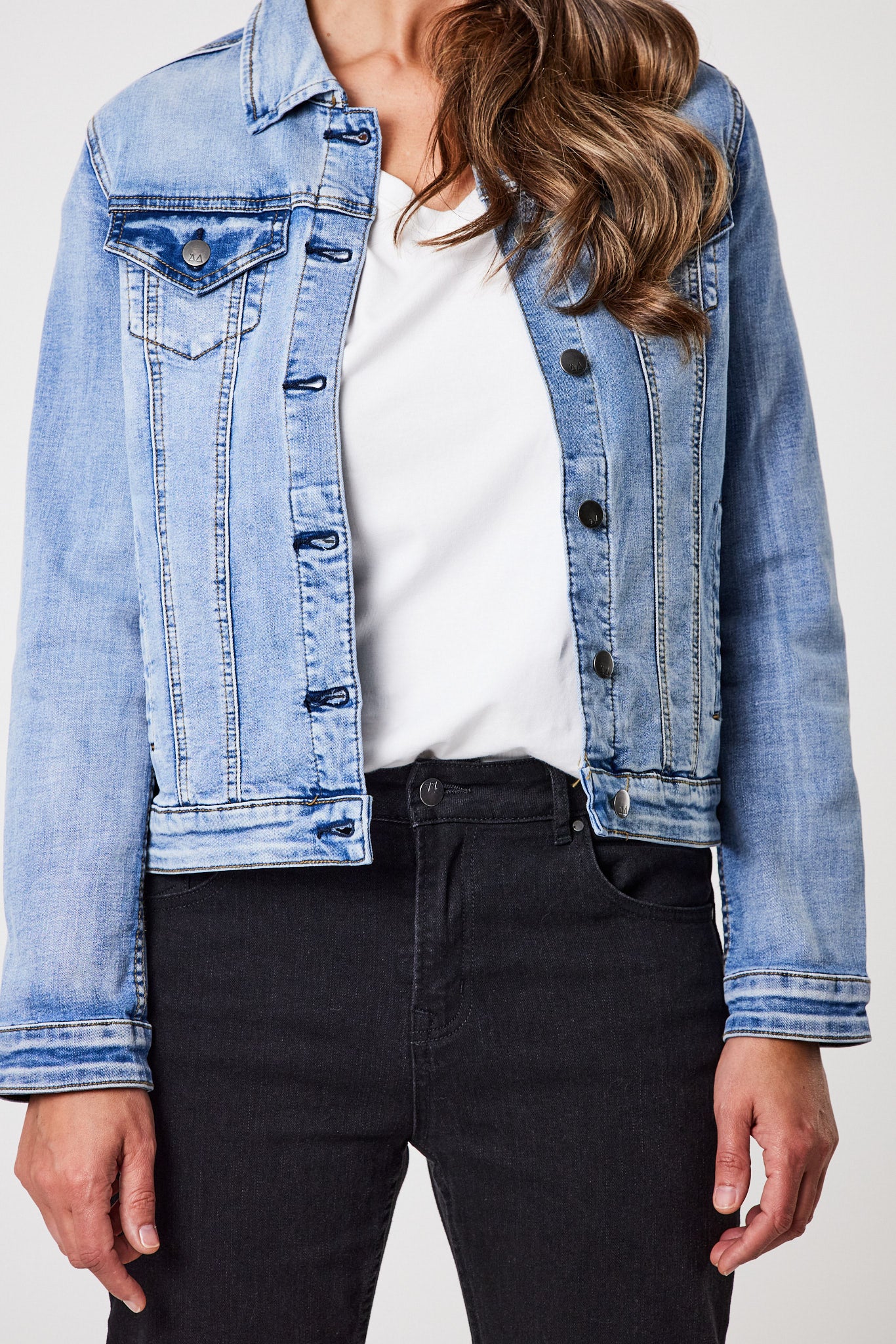 Shine On Label Quinn Stretch Denim Jacket Blue - Image 2
