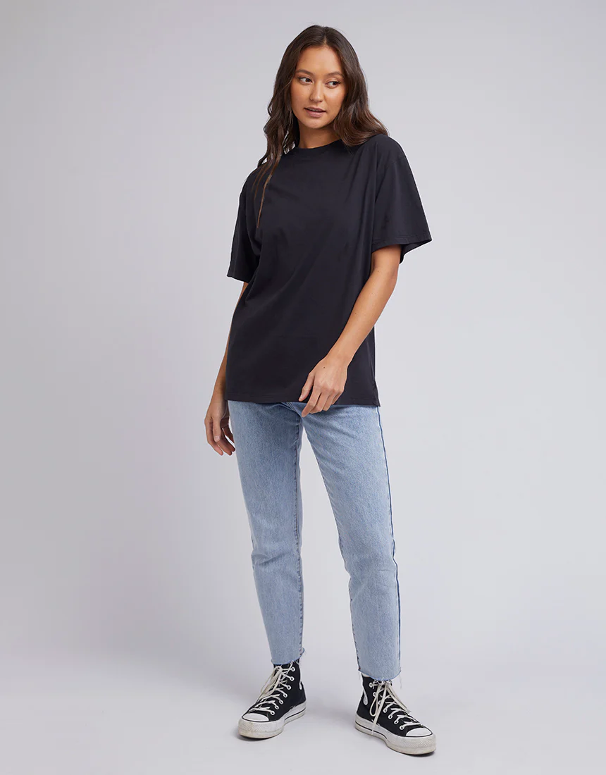 Silent Theory Basic Oversized Tee Washed Black - Image 3