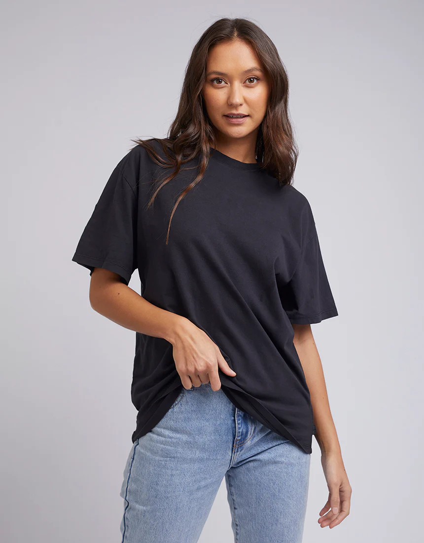 Silent Theory Basic Oversized Tee Washed Black - Image 4