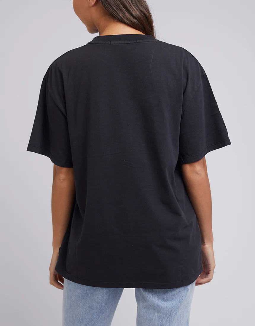 Silent Theory Basic Oversized Tee Washed Black - Image 6