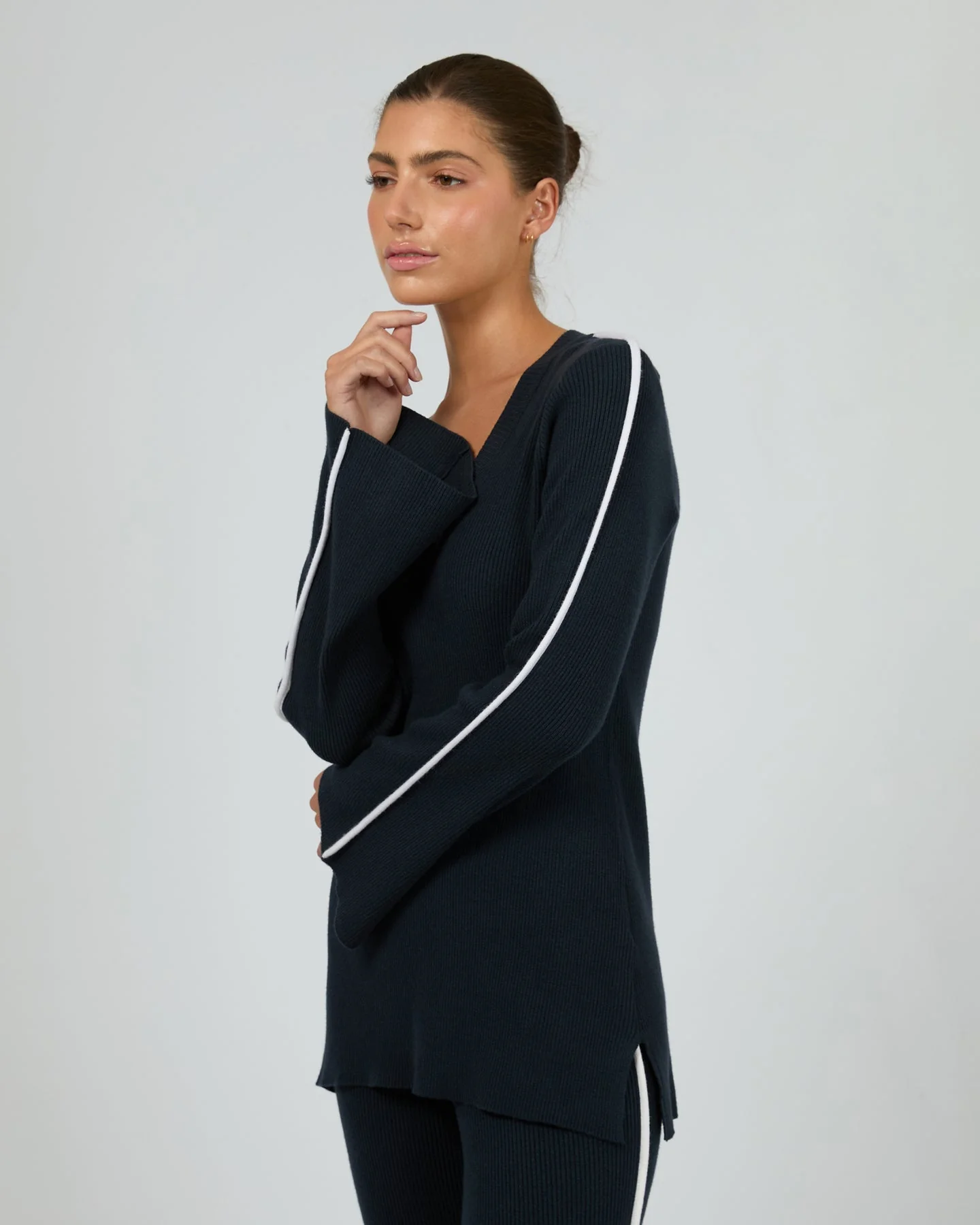 Silent Theory Highland Knit Jumper Navy - Image 4