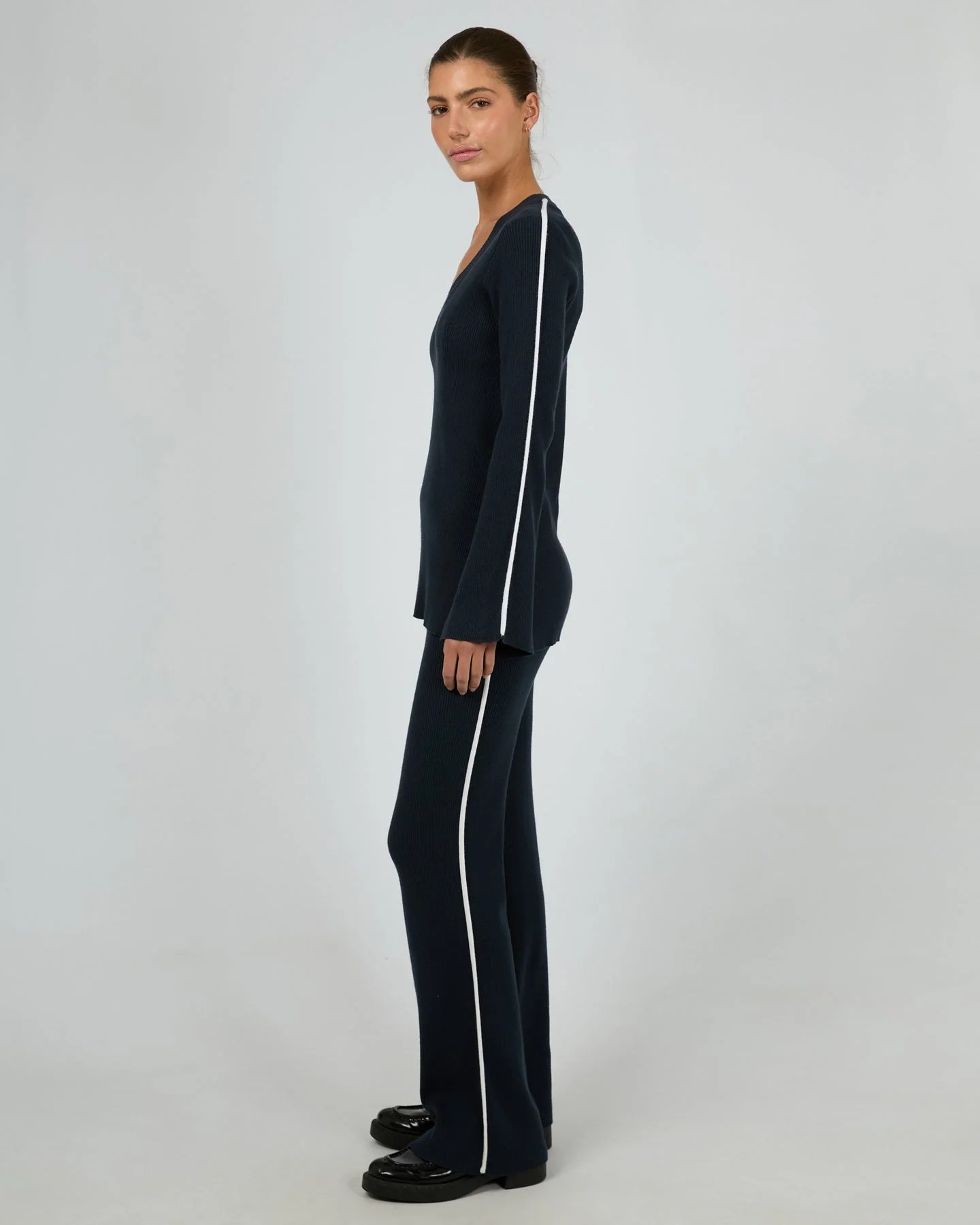 Silent Theory Highland Knit Pant Navy - Image 3