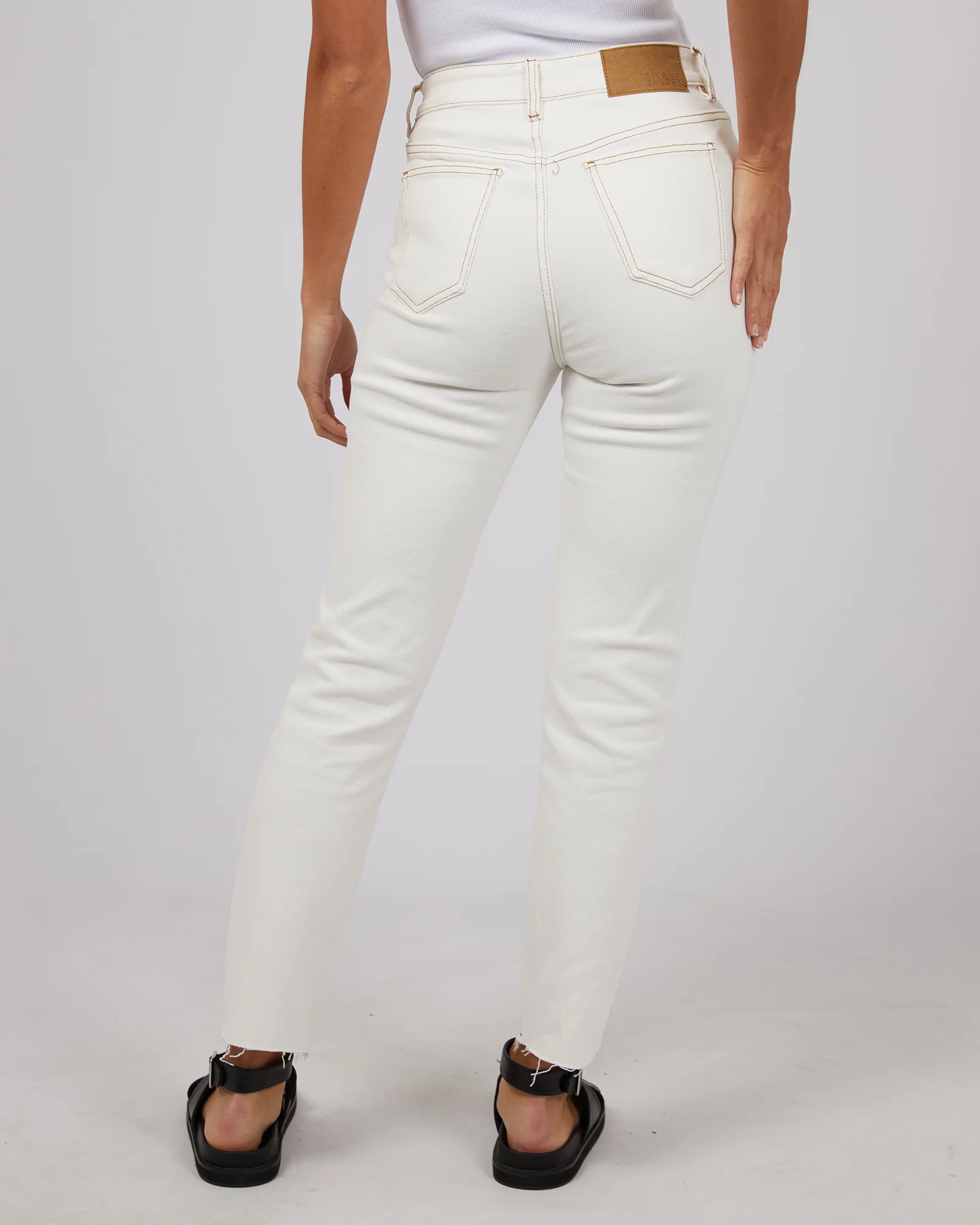 Silent Theory Monica Mom Comfort Jean Vintage White - Image 5