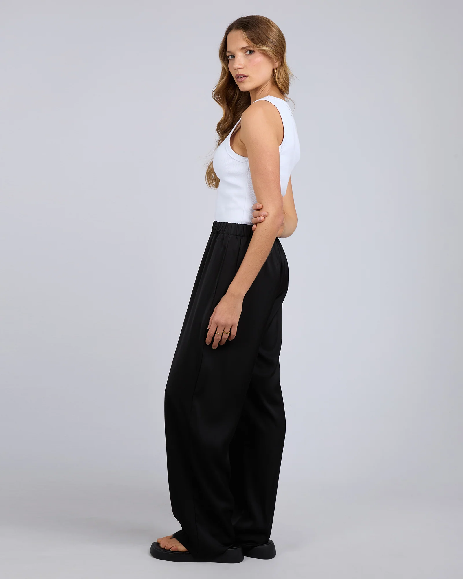Silent Theory Raya Pant Black - Image 3