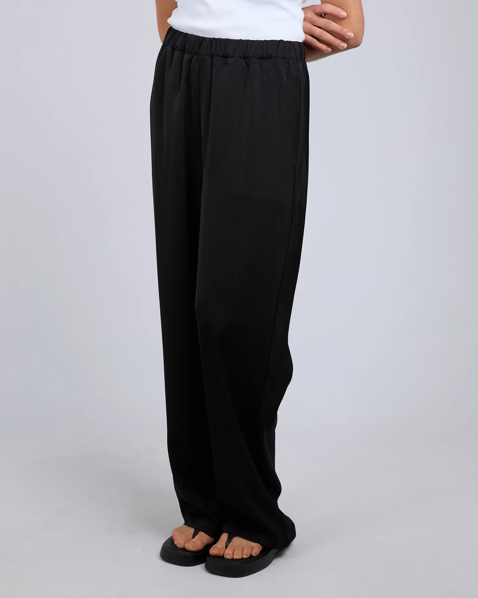 Silent Theory Raya Pant Black - Image 5