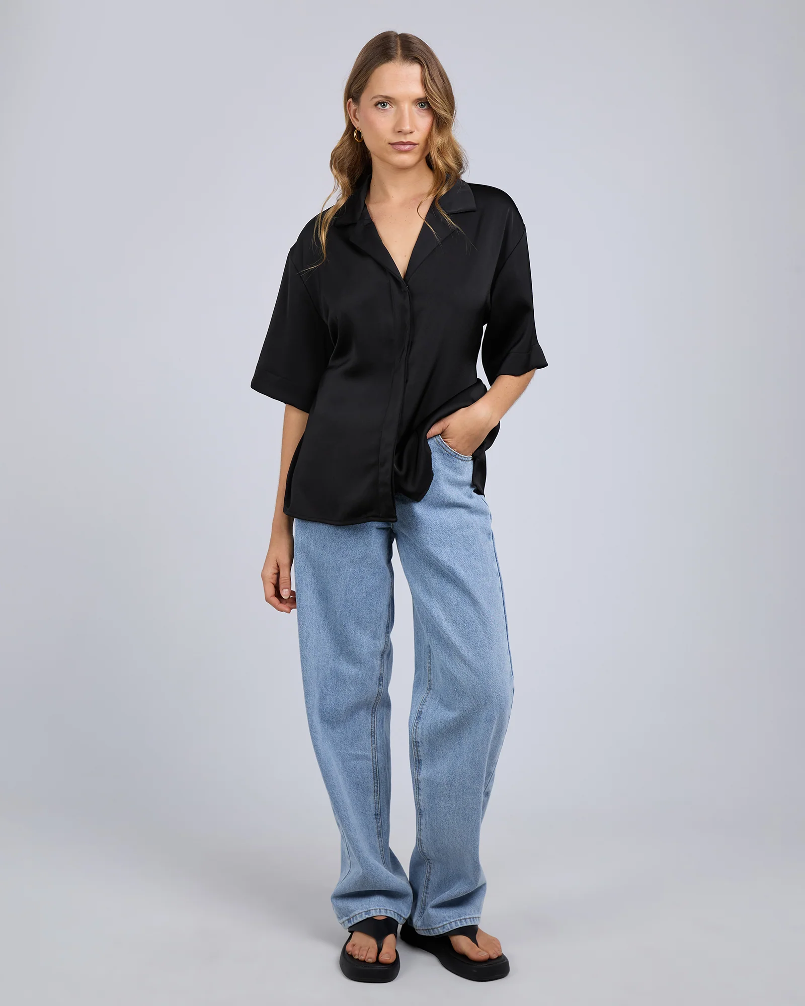 Silent Theory Raya Shirt Black - Image 5