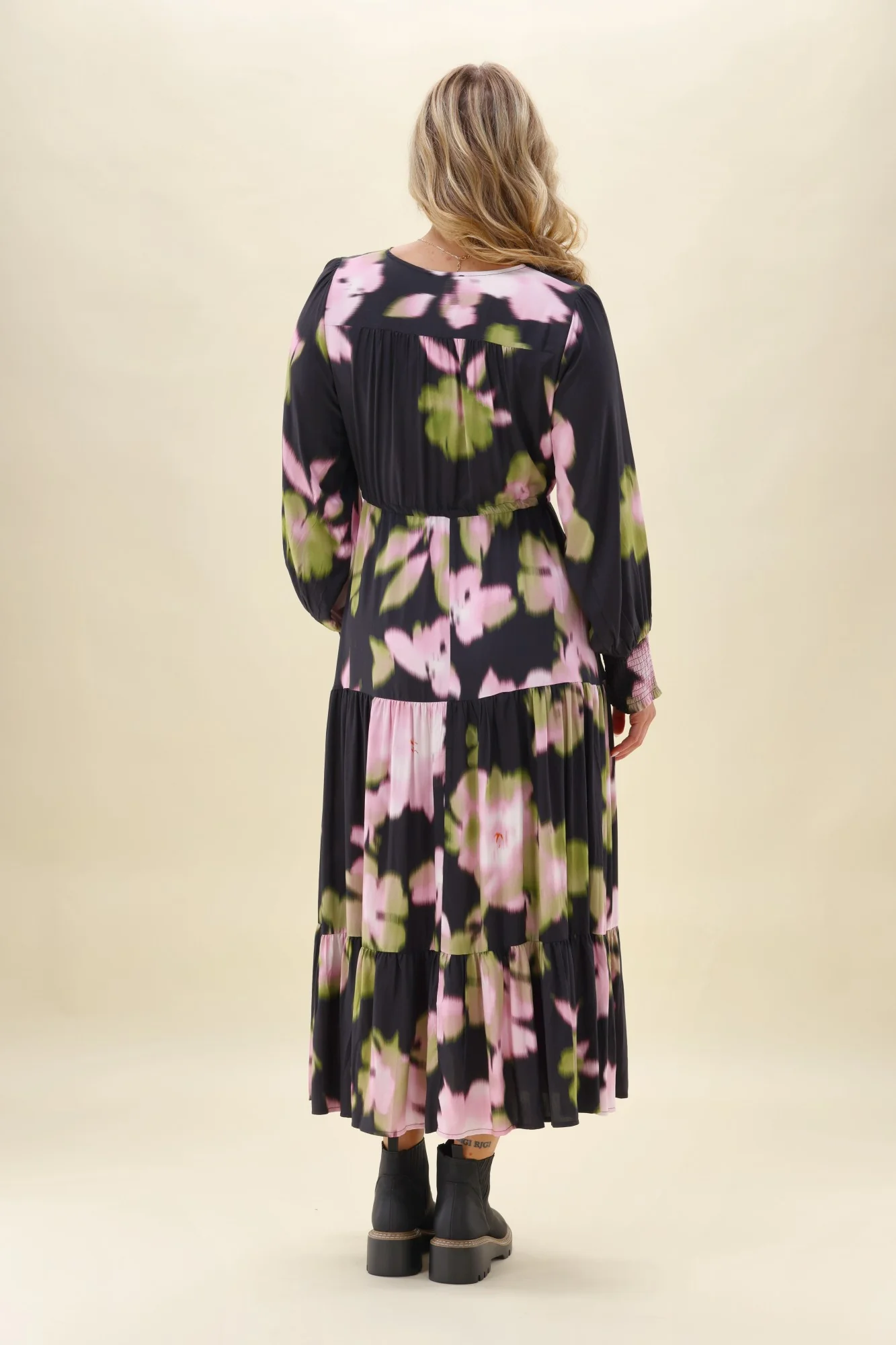 Sunday Boho Chloe Black Floral Dress - Image 8