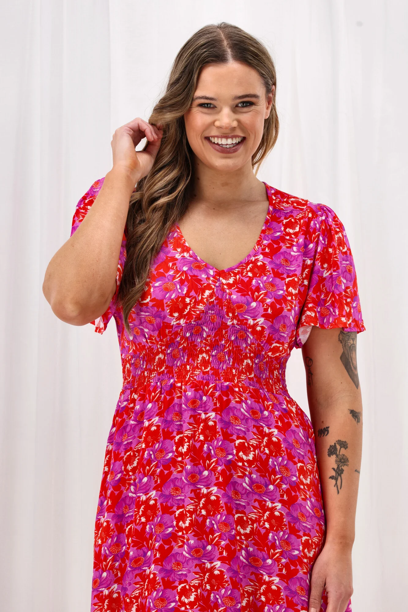 Sunday Boho Fiona Flutter Sleeve Midi Dress Red Floral Print - Image 3