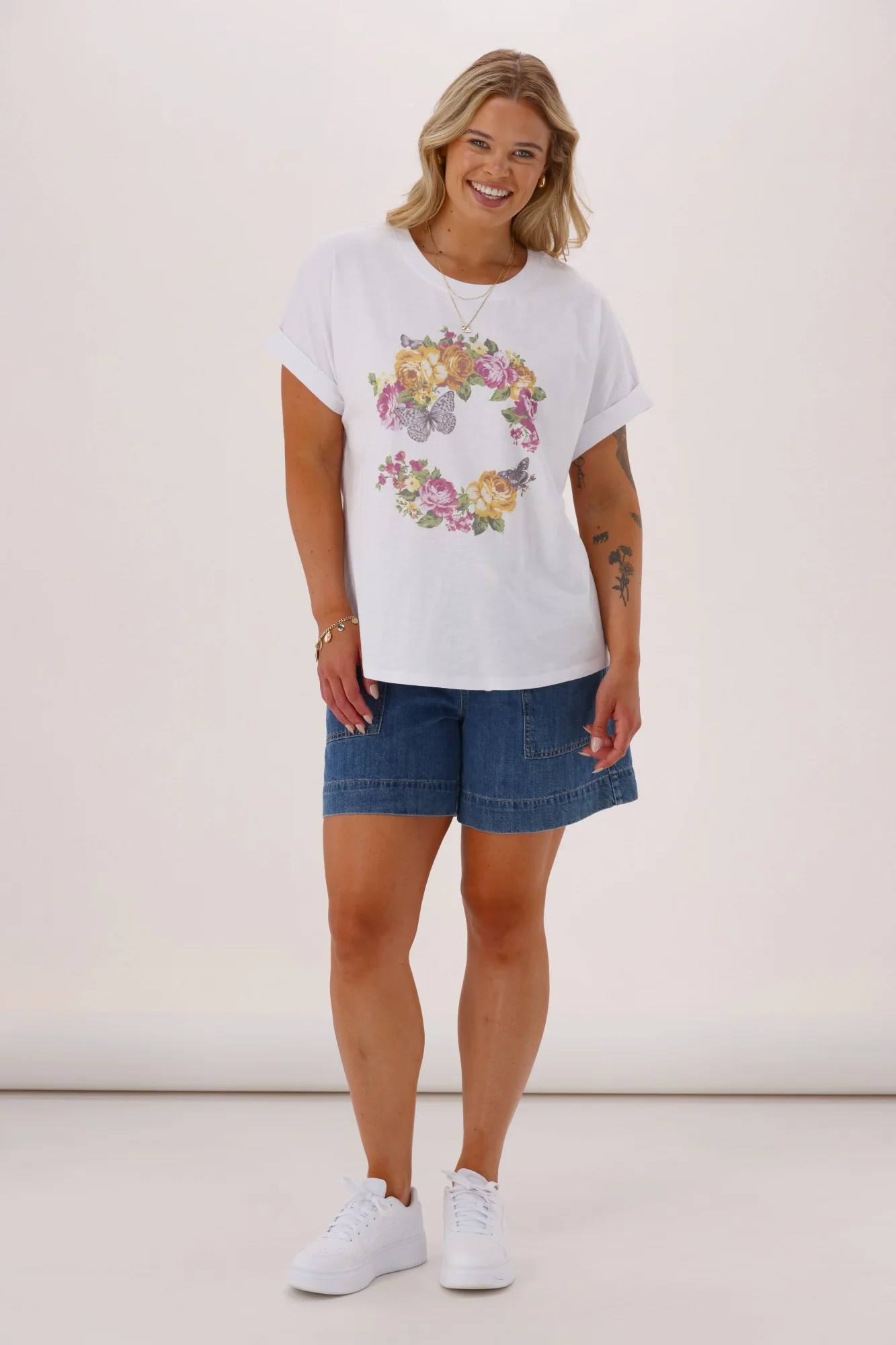 Sunday Boho Lily Tee White - Image 3