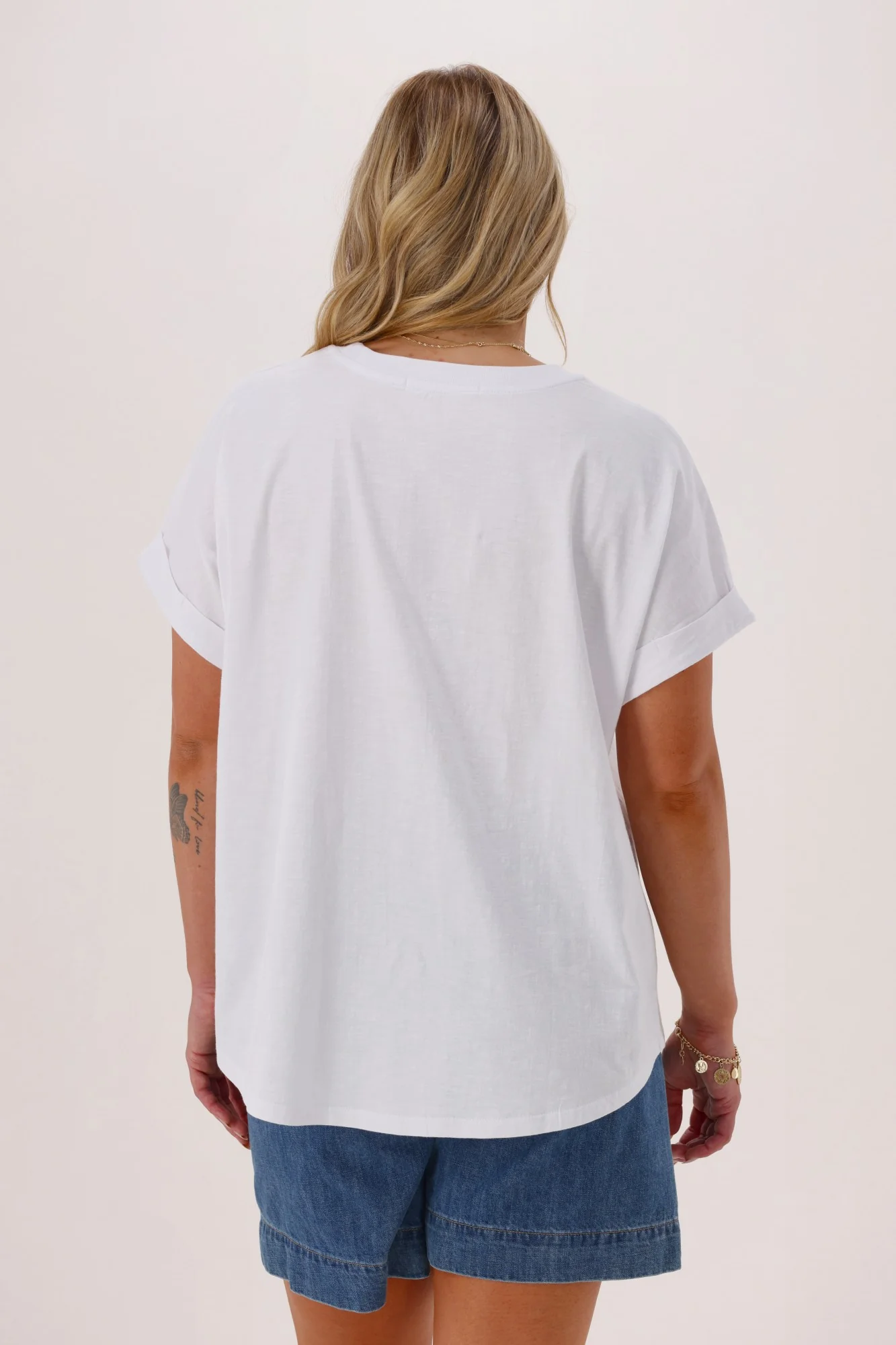 Sunday Boho Lily Tee White - Image 6