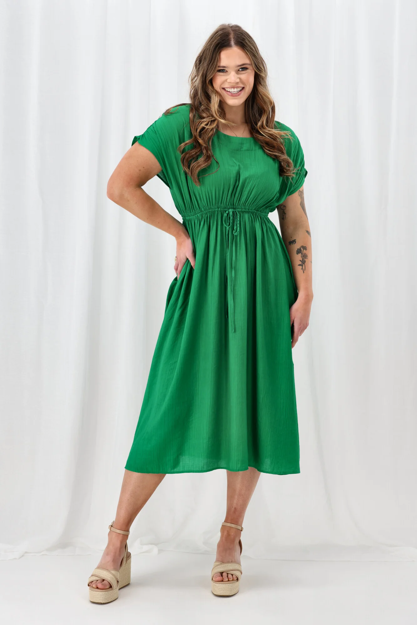 Sunday Boho Myra Shirred Shoulder Dress Green - Image 2