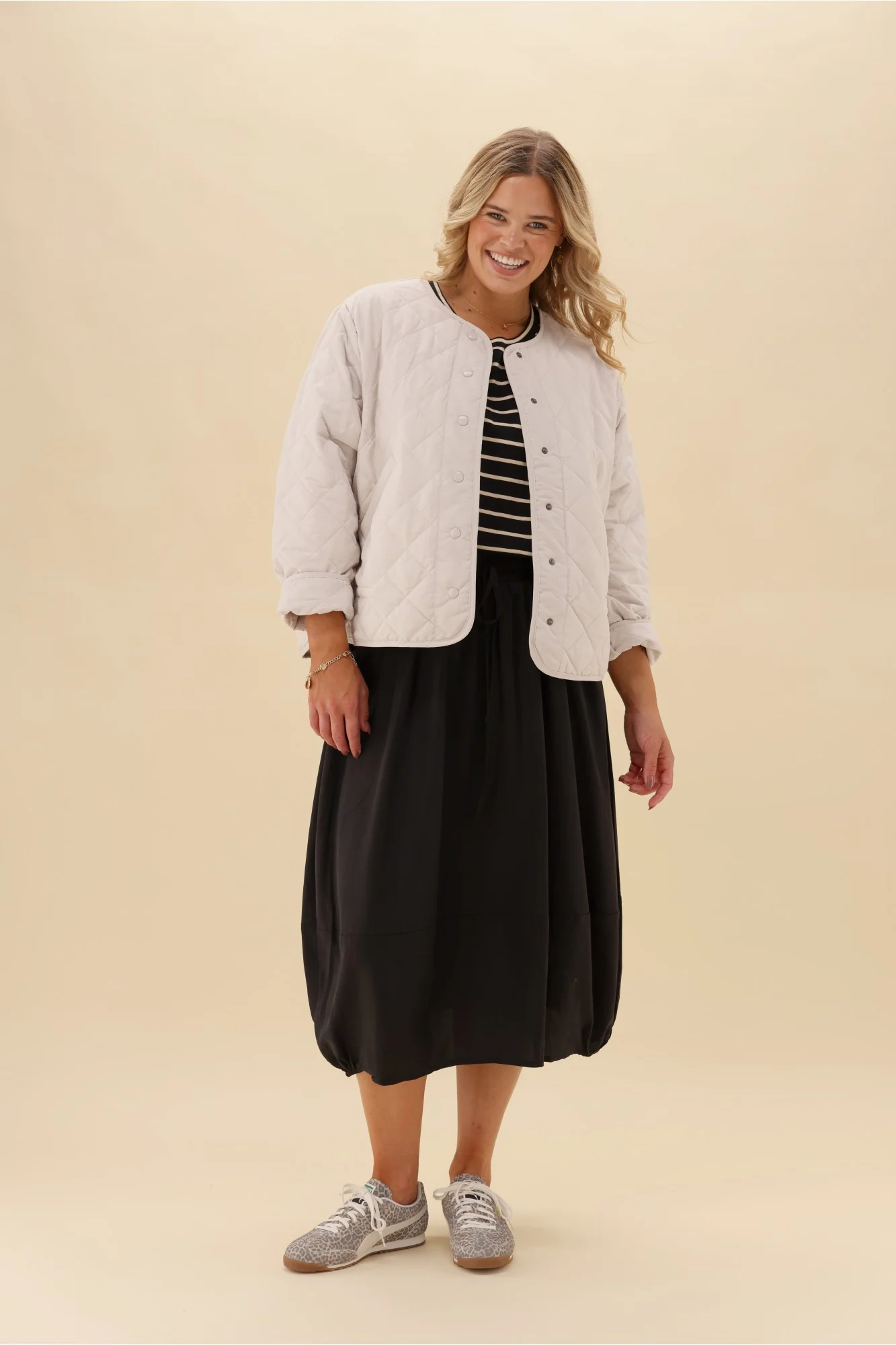 Sunday Boho Pauline Midi Skirt Black - Image 4