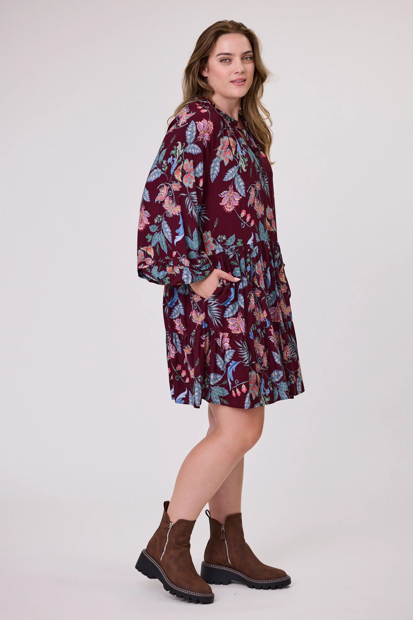 Sunday Boho Raglan Tie Dress Frill Detail Burgundy - Image 4