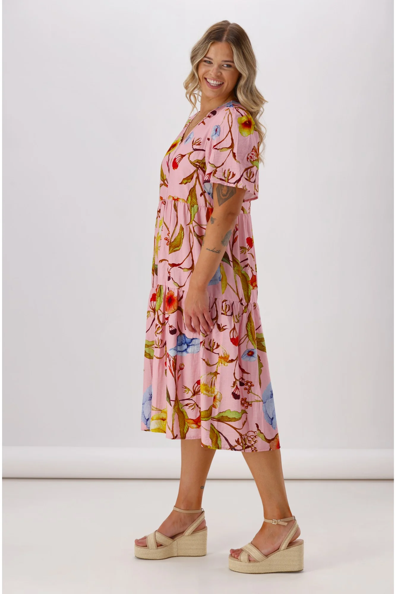Sunday Boho Rumi V Neck Tier Dress Pink Floral - Image 5
