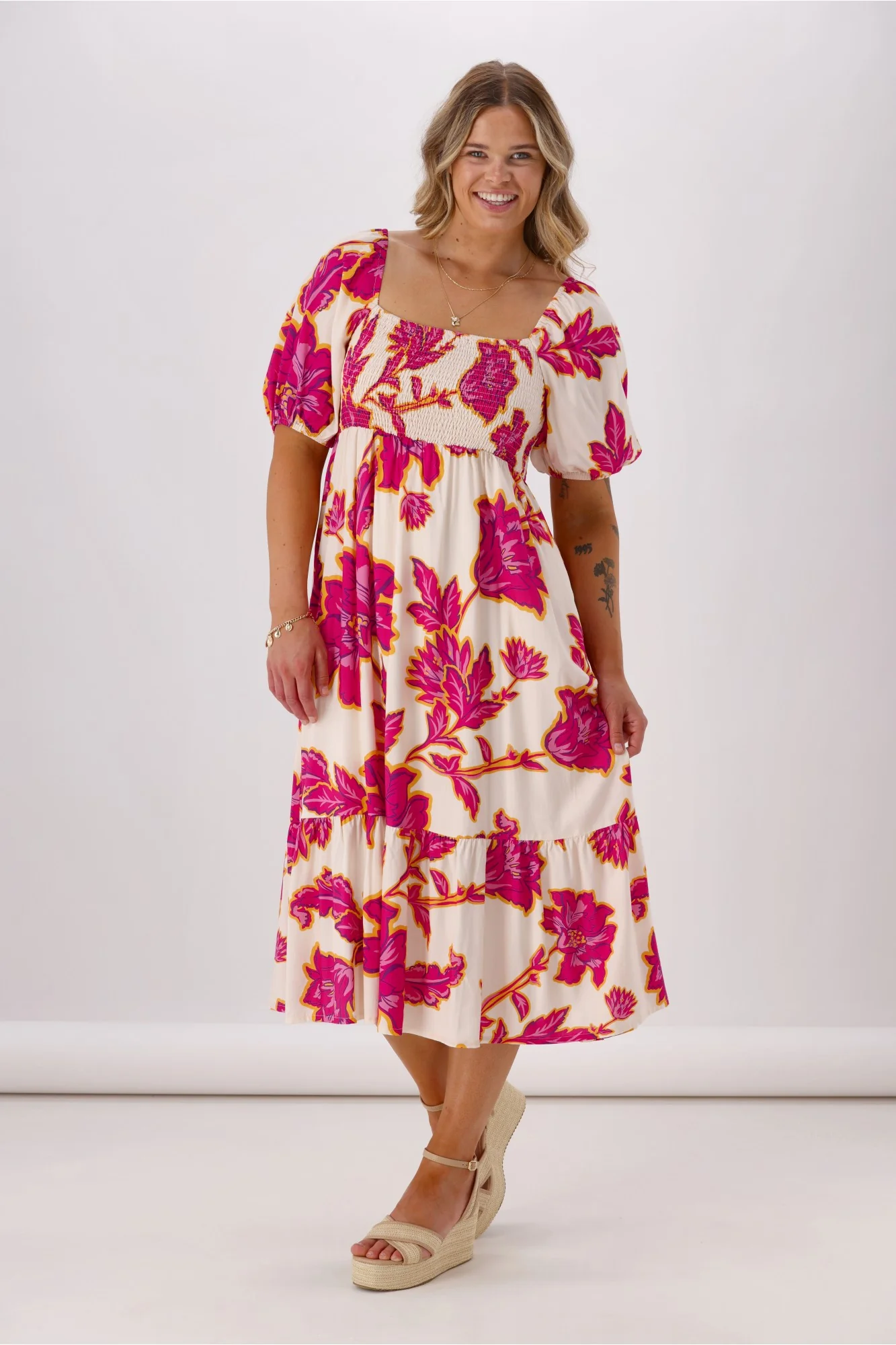 Sunday Boho Shelly Dress Floral Print - Image 4