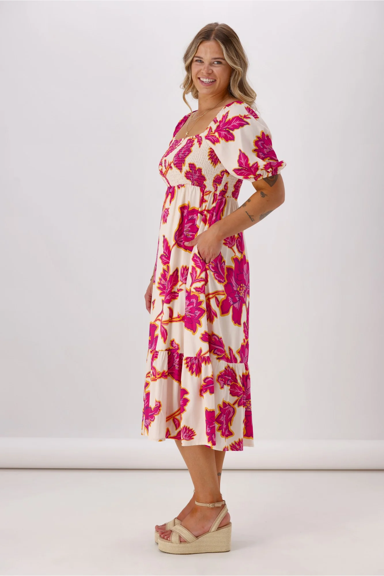 Sunday Boho Shelly Dress Floral Print - Image 5