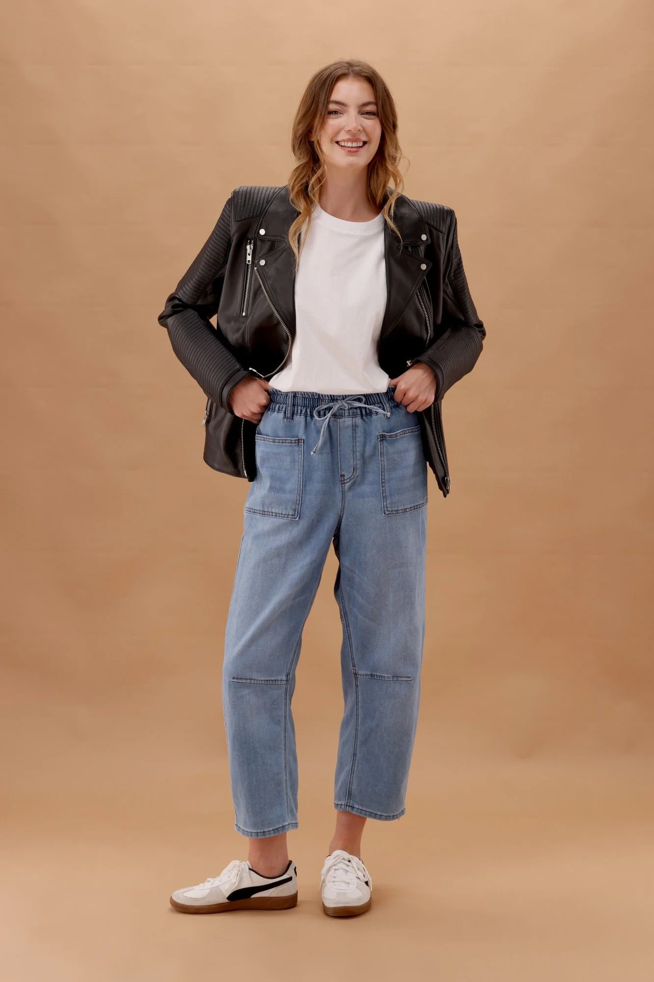 Wakee Barrel Jean Light Blue - Image 8
